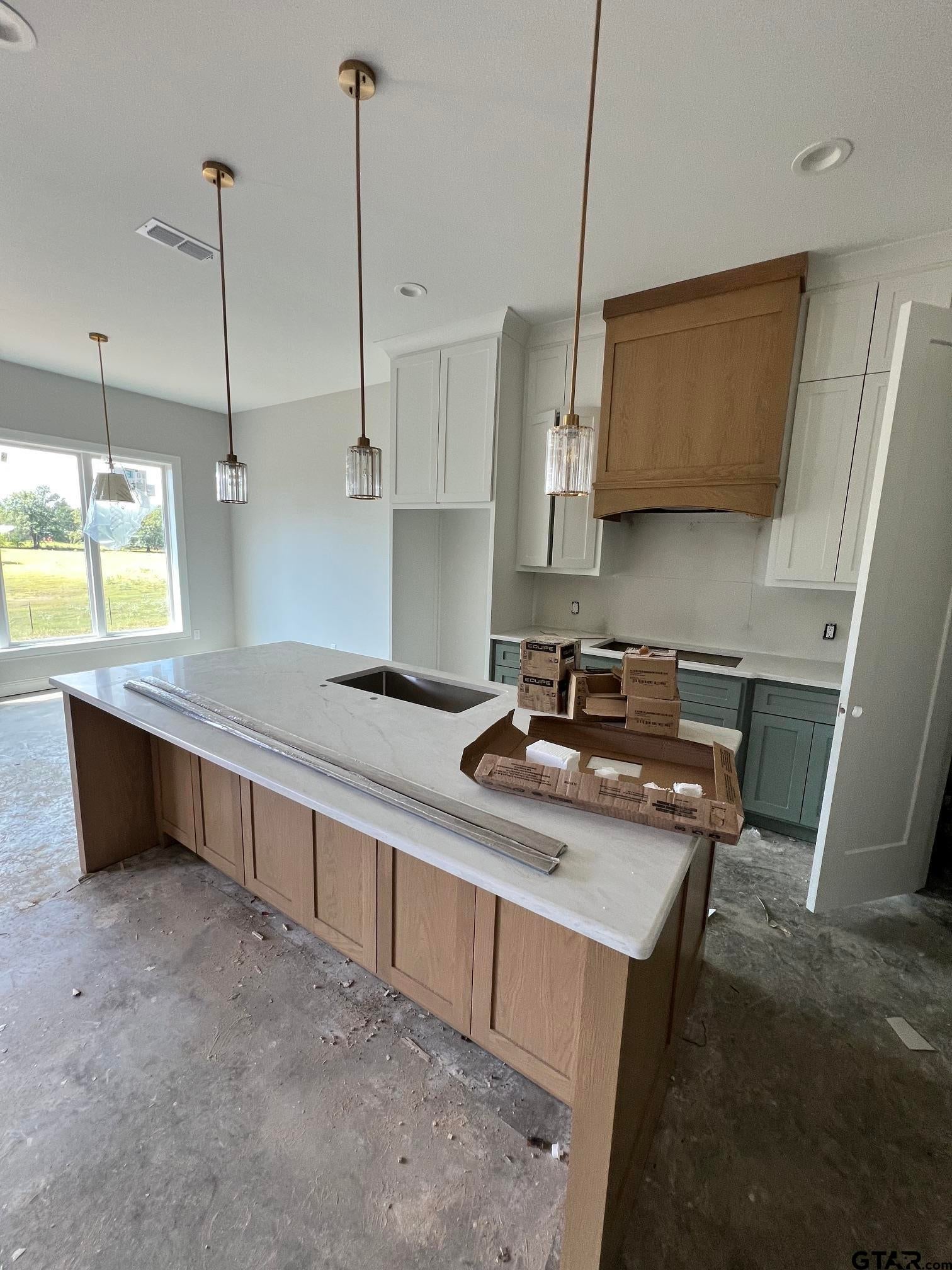 13016 County Road 285