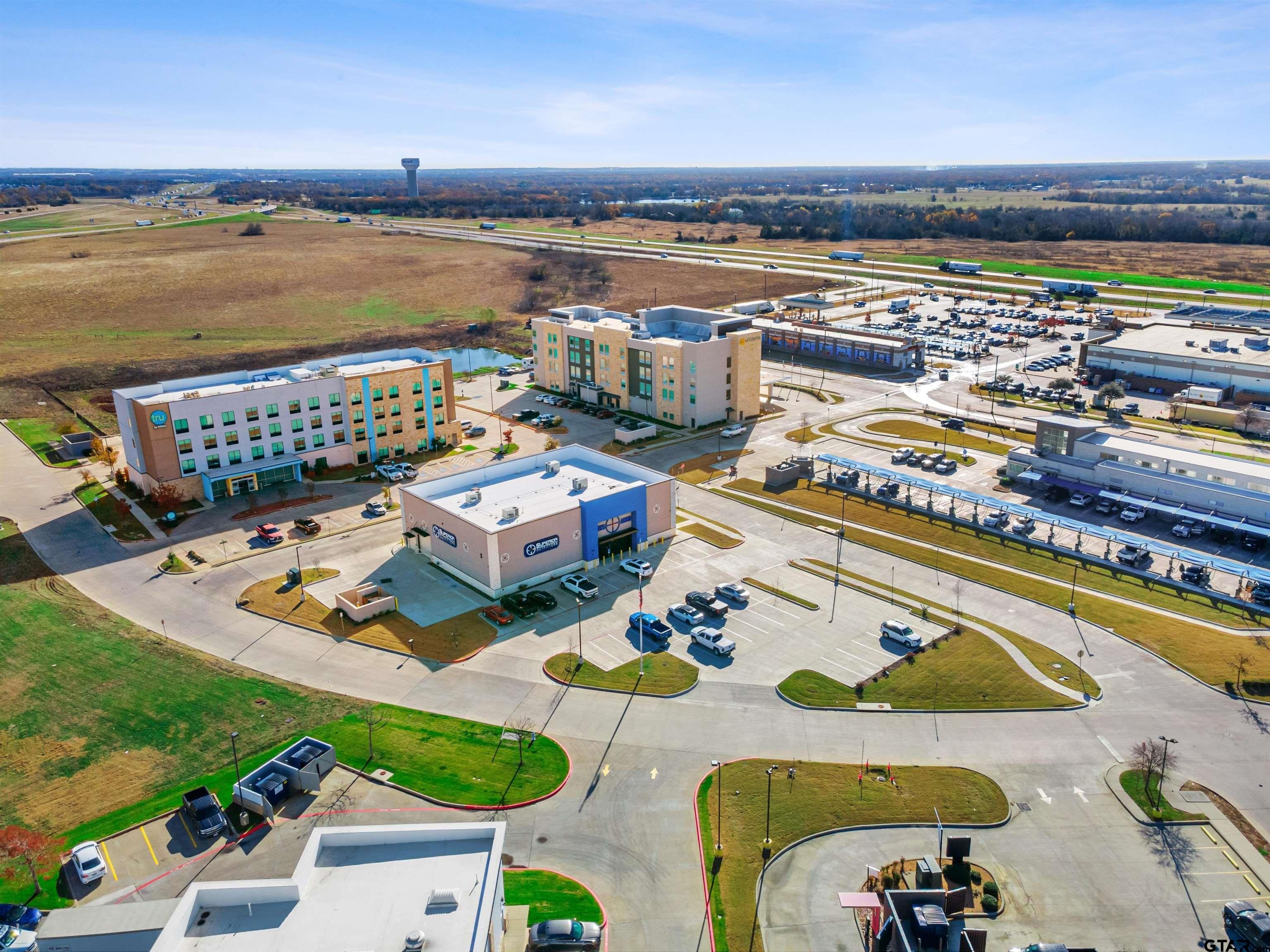 214 Market Center Dr