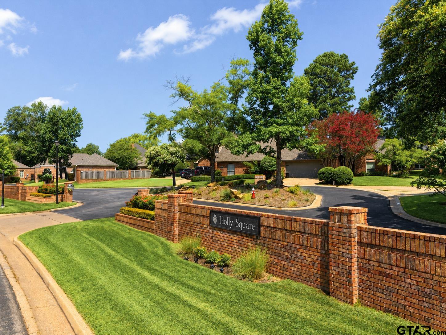 7149 HOLLY SQUARE COURT