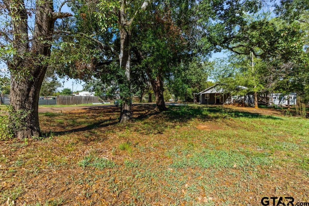 3705 Stracener Rd