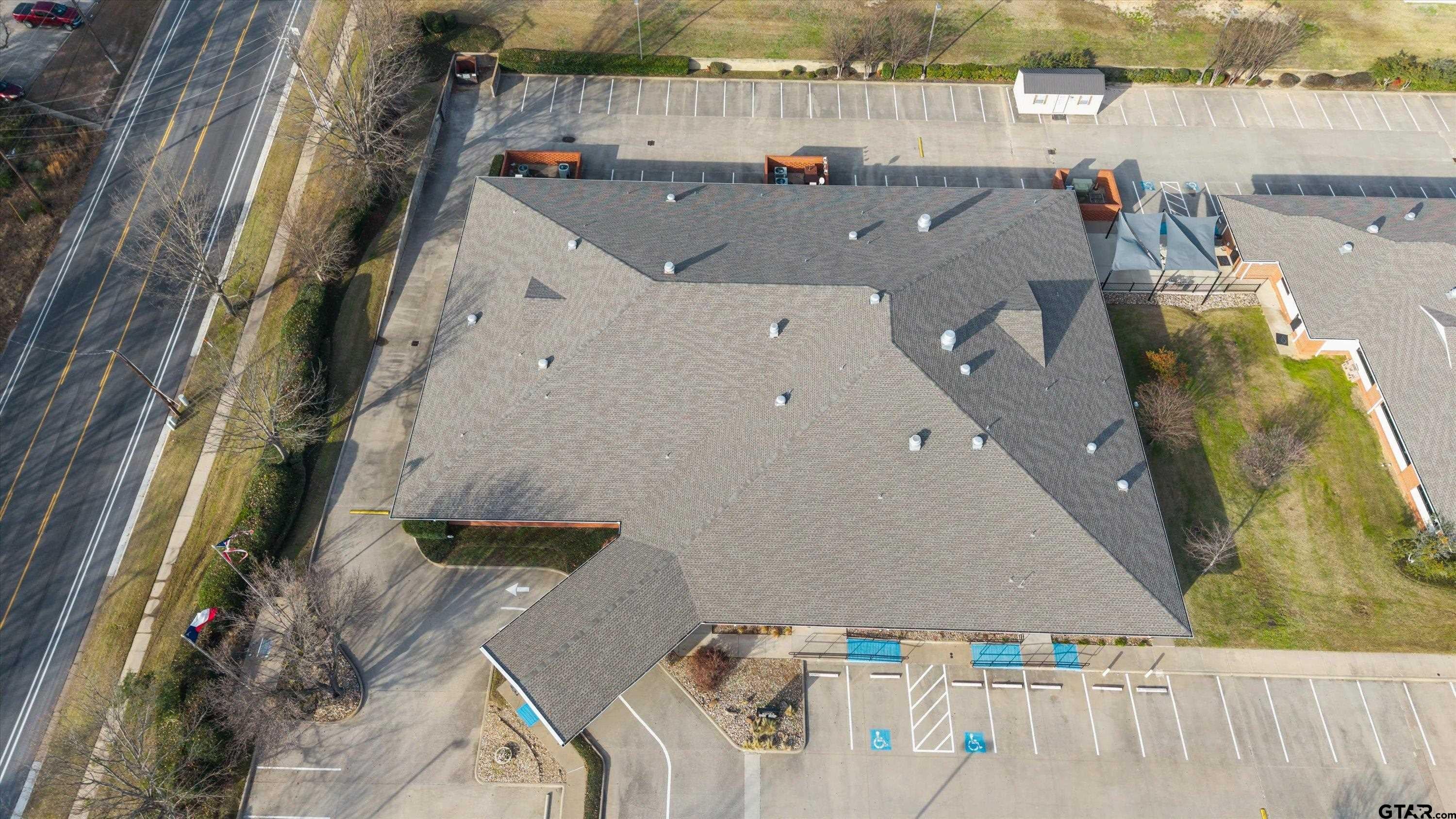 3415 Golden Rd