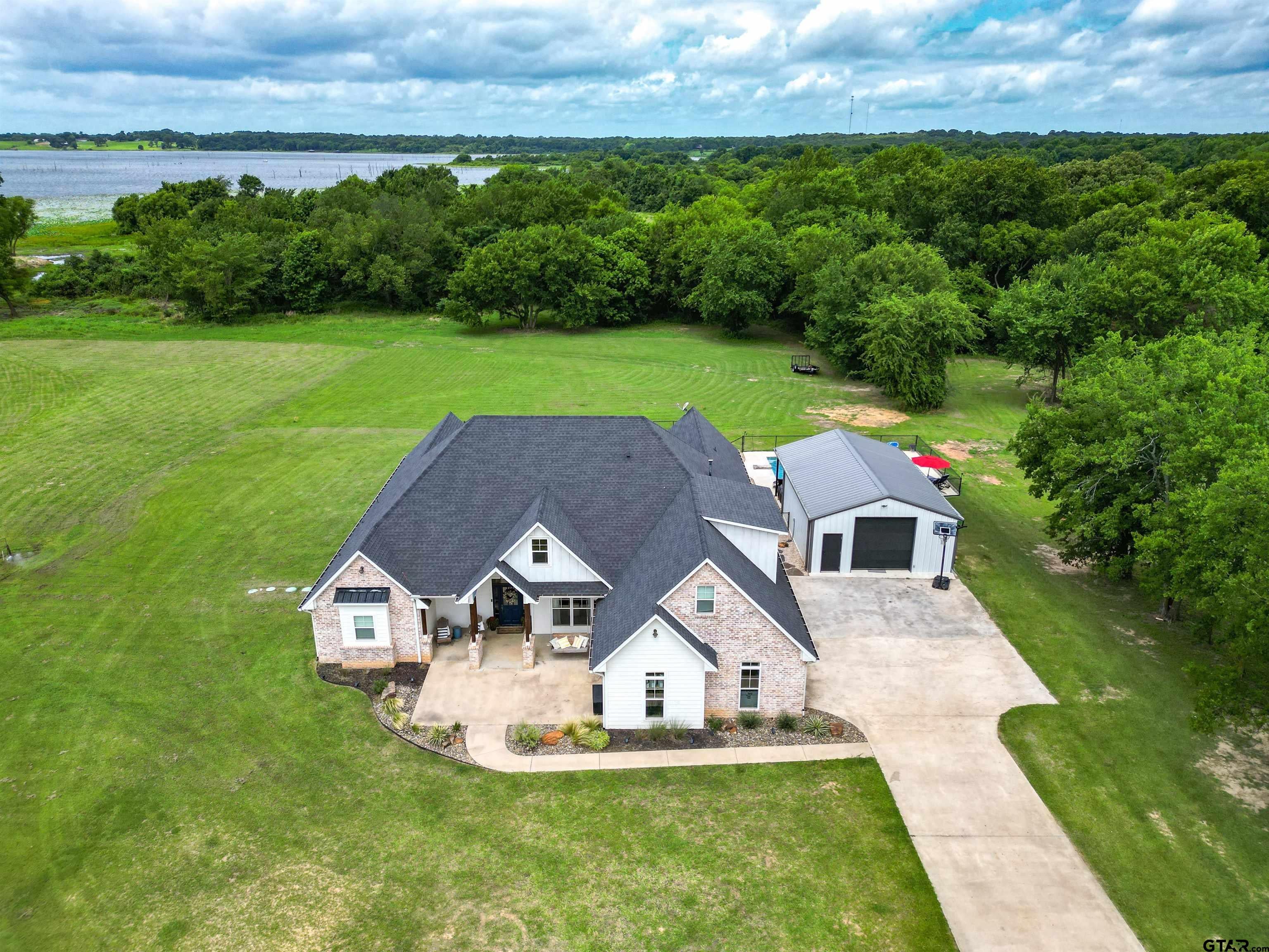334 County Road 1859