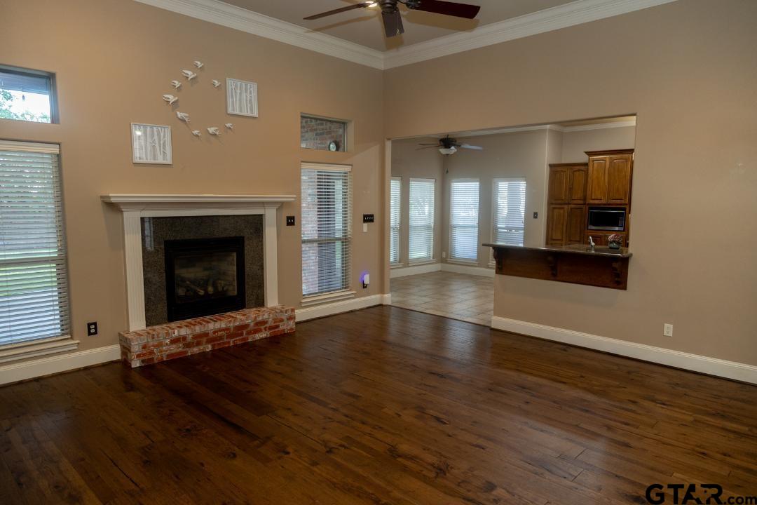 11175 Fox Trail