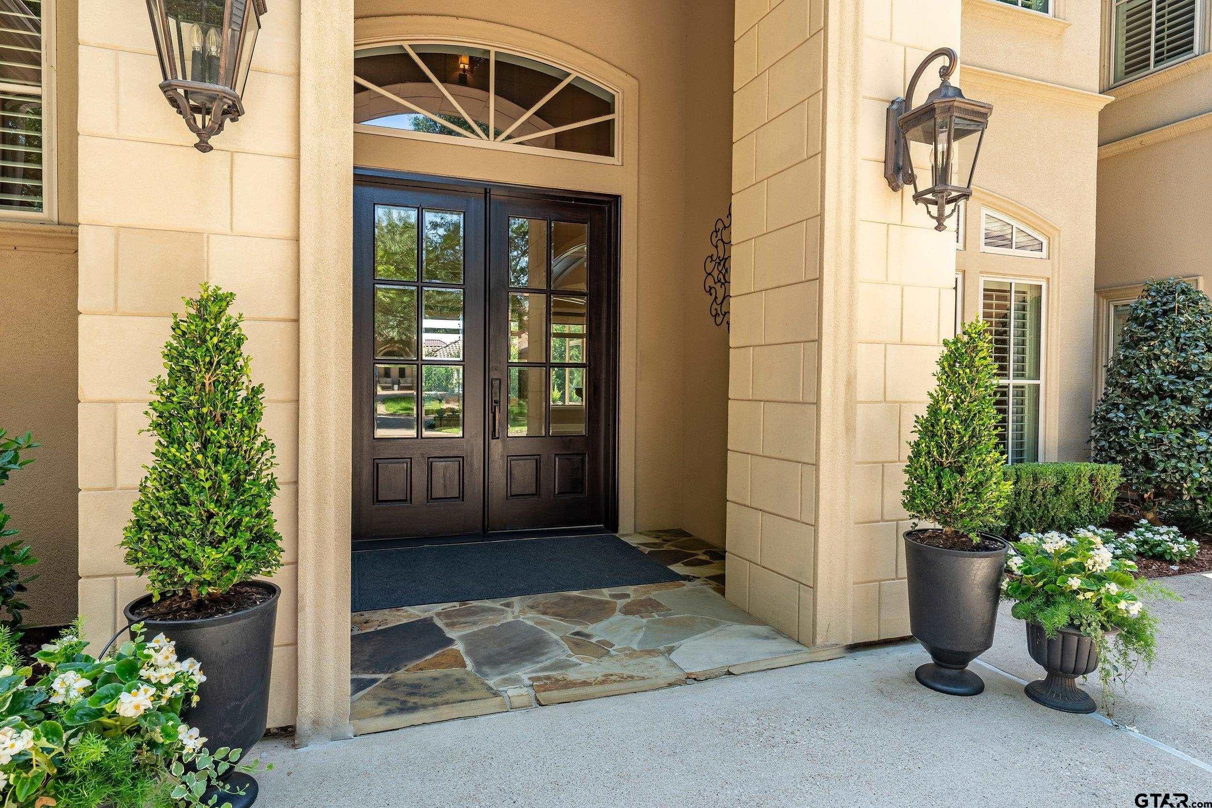 7126 Turnberry Court