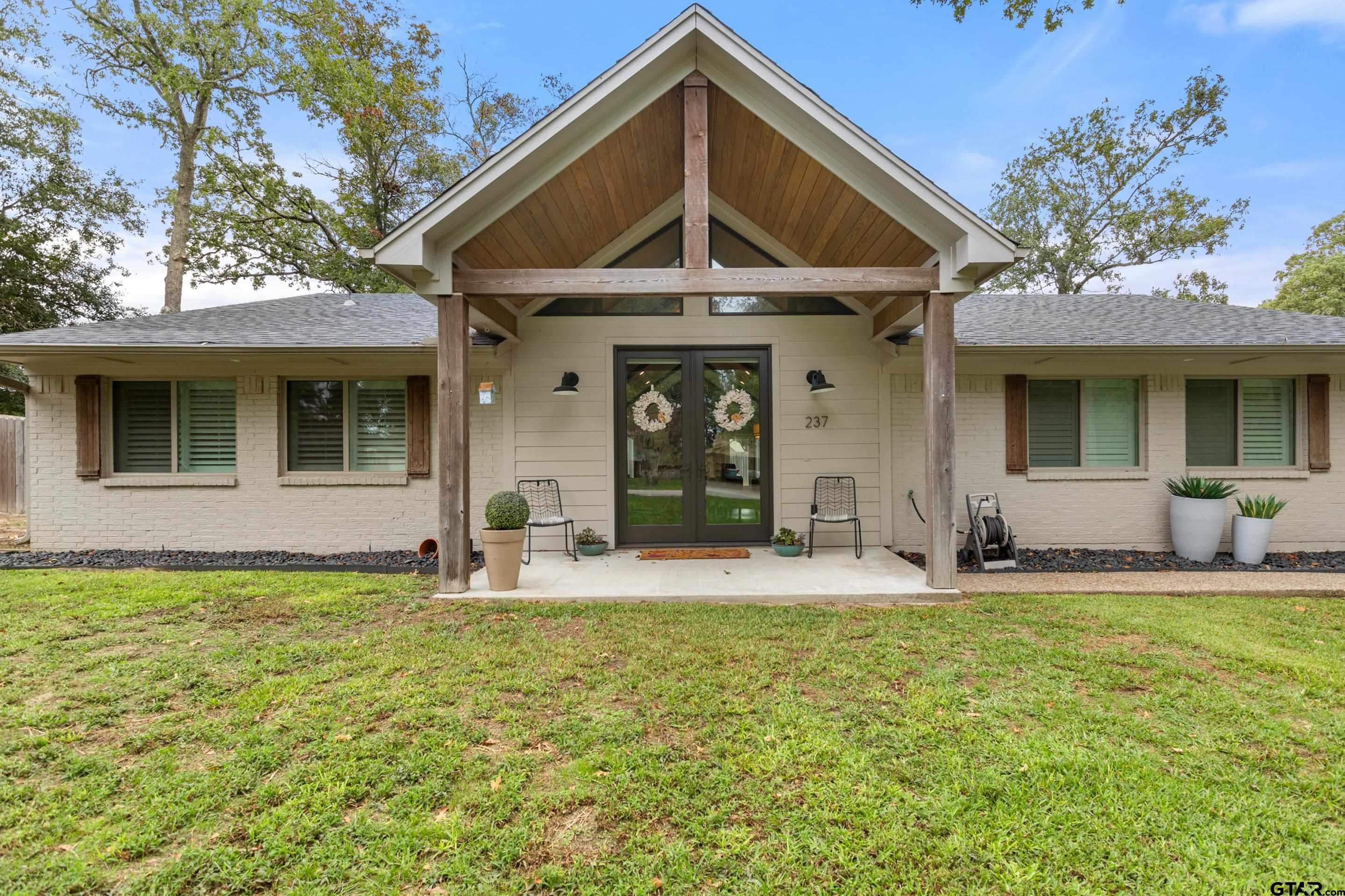 237 E Hideaway Lane