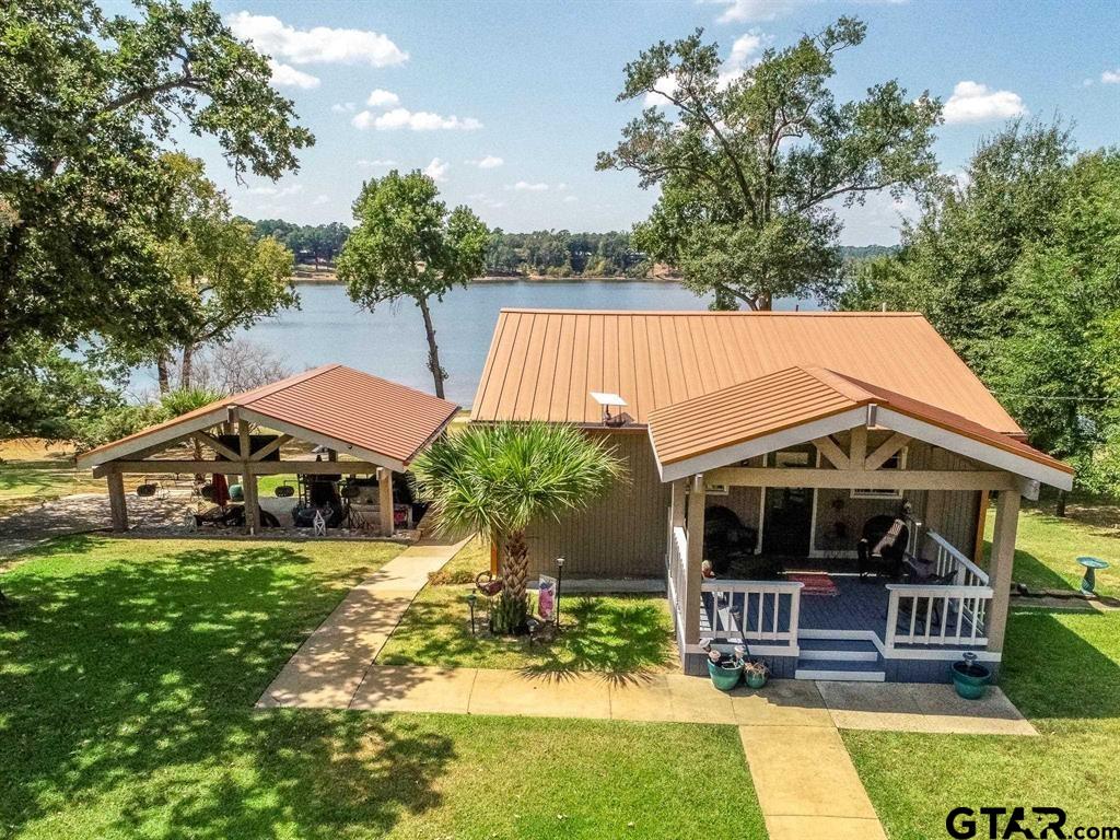 851 LAKEVIEW