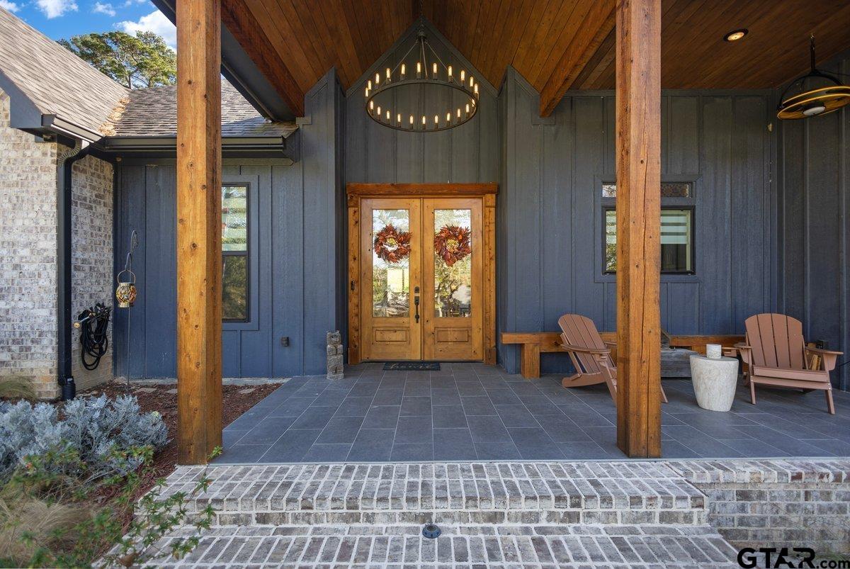423 Lakeview