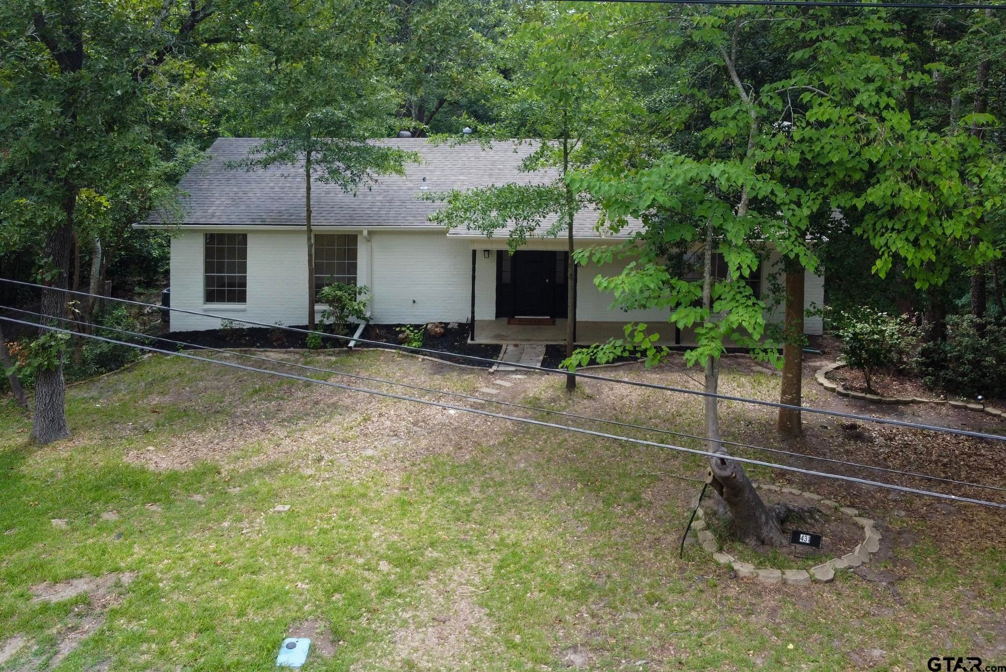 431 Lone Star Ln