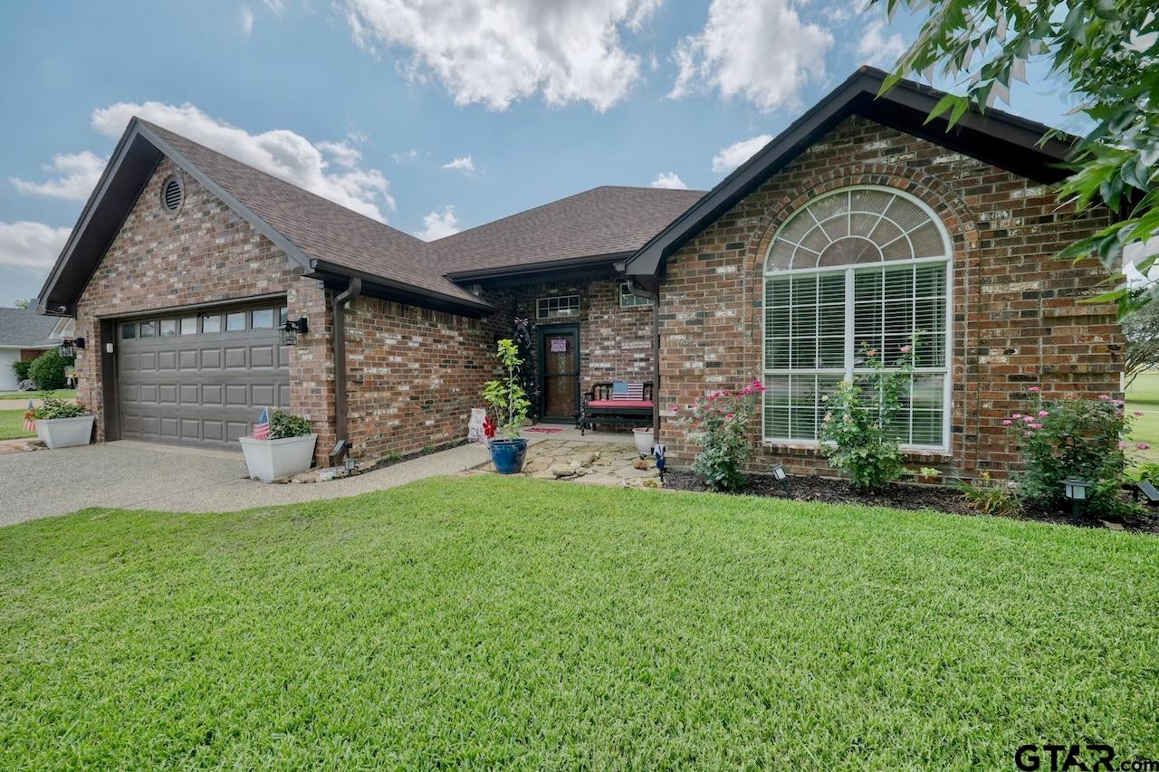 643 Winchester Drive