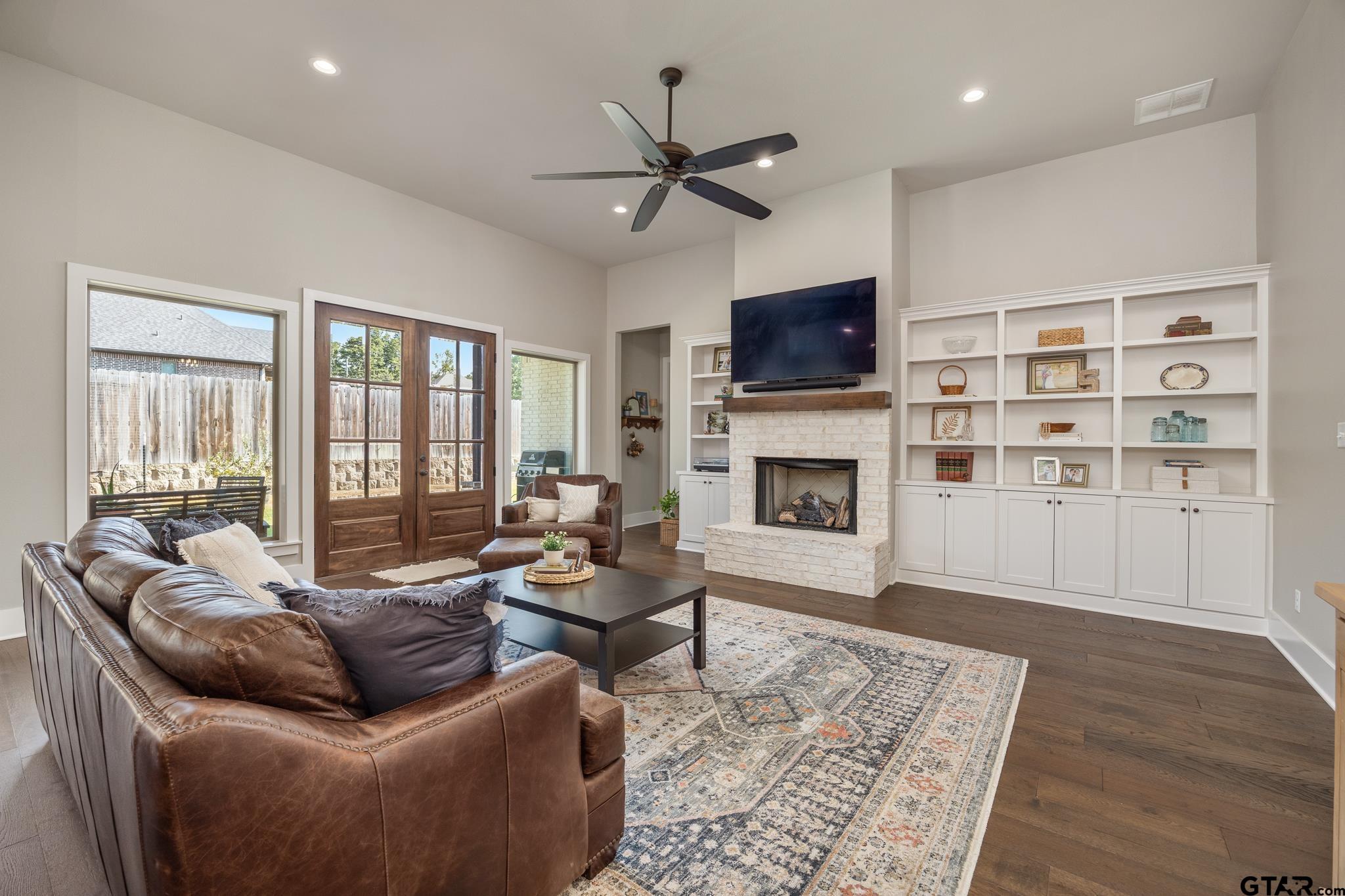 9132 Long Branch