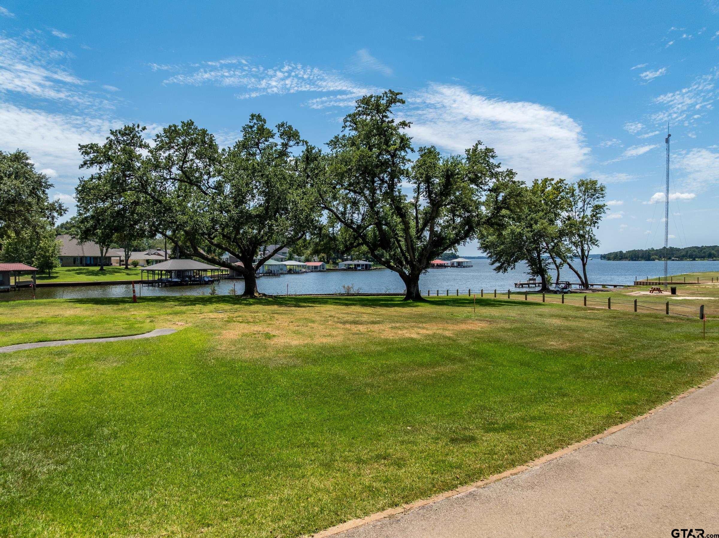 109 Key Allegro Dr