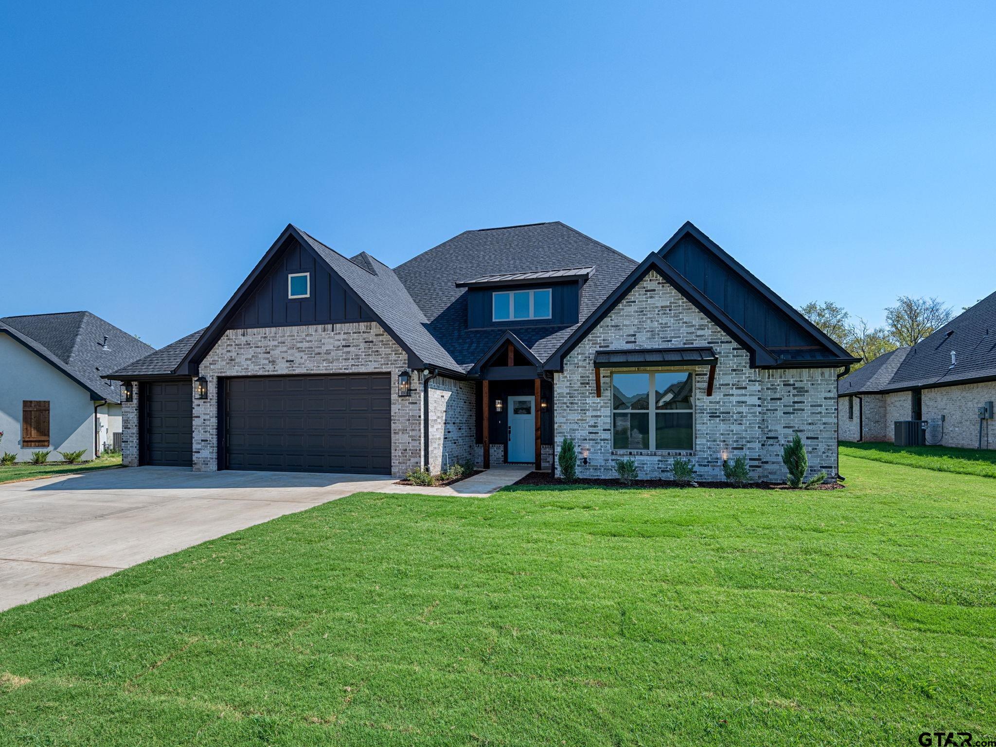 348 Heritage Way