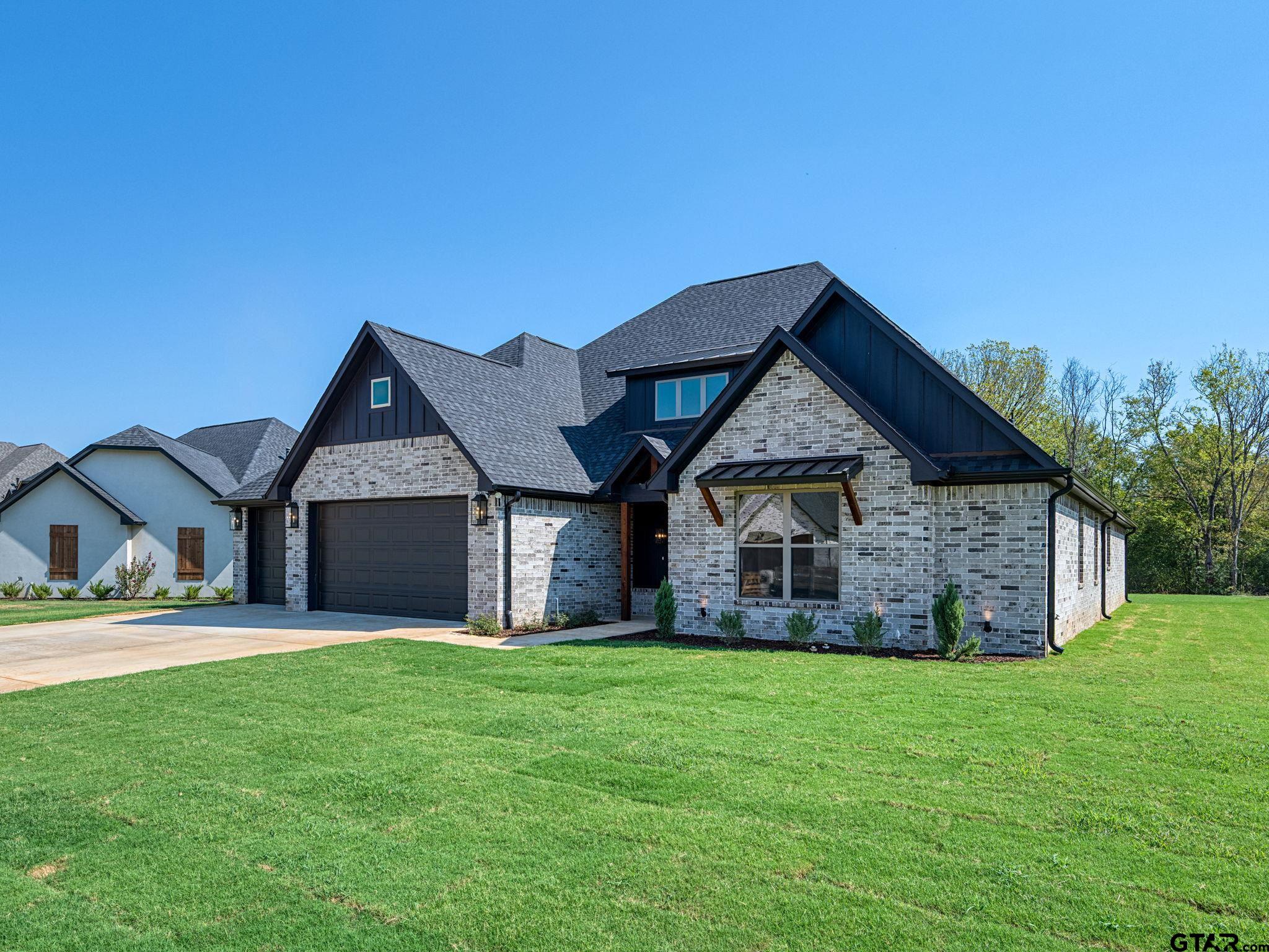 348 Heritage Way