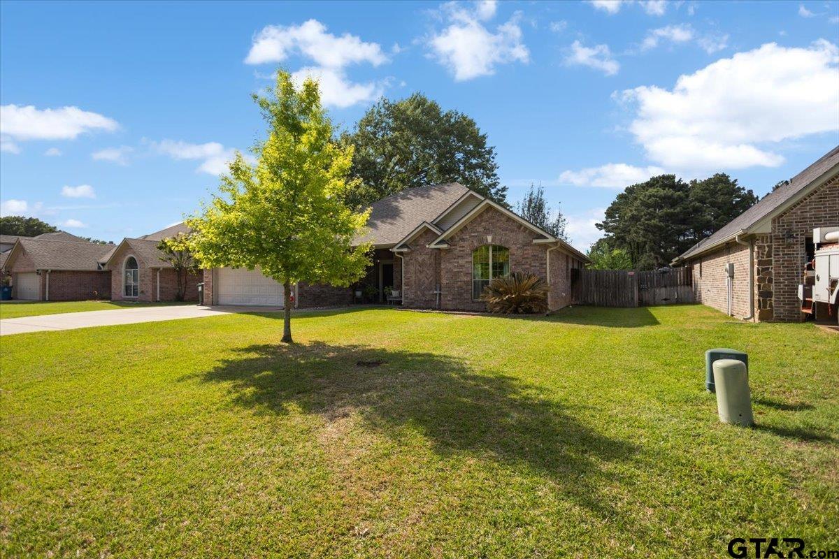 21192 Altuda Lane
