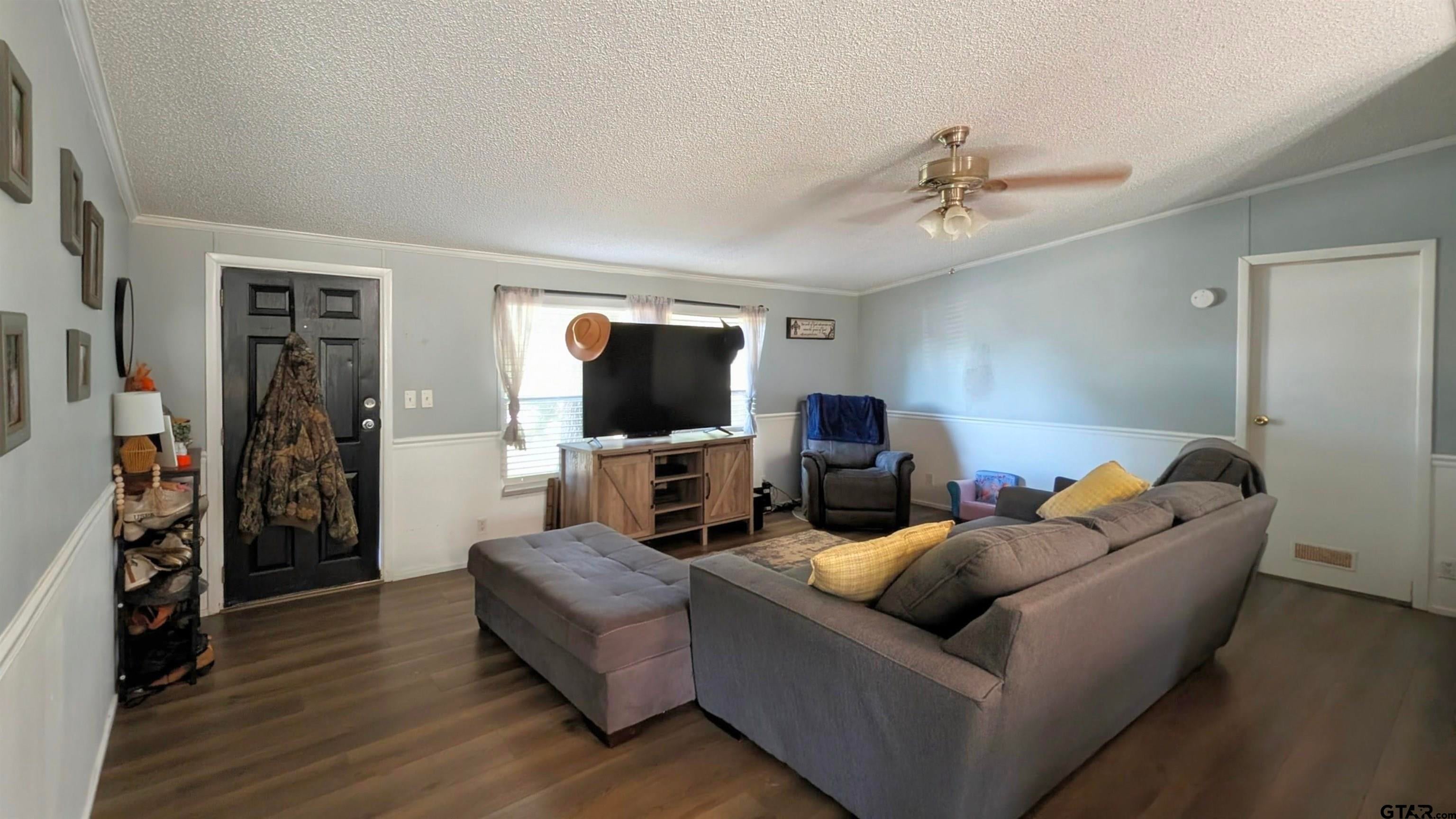 10706 Bourn Dr