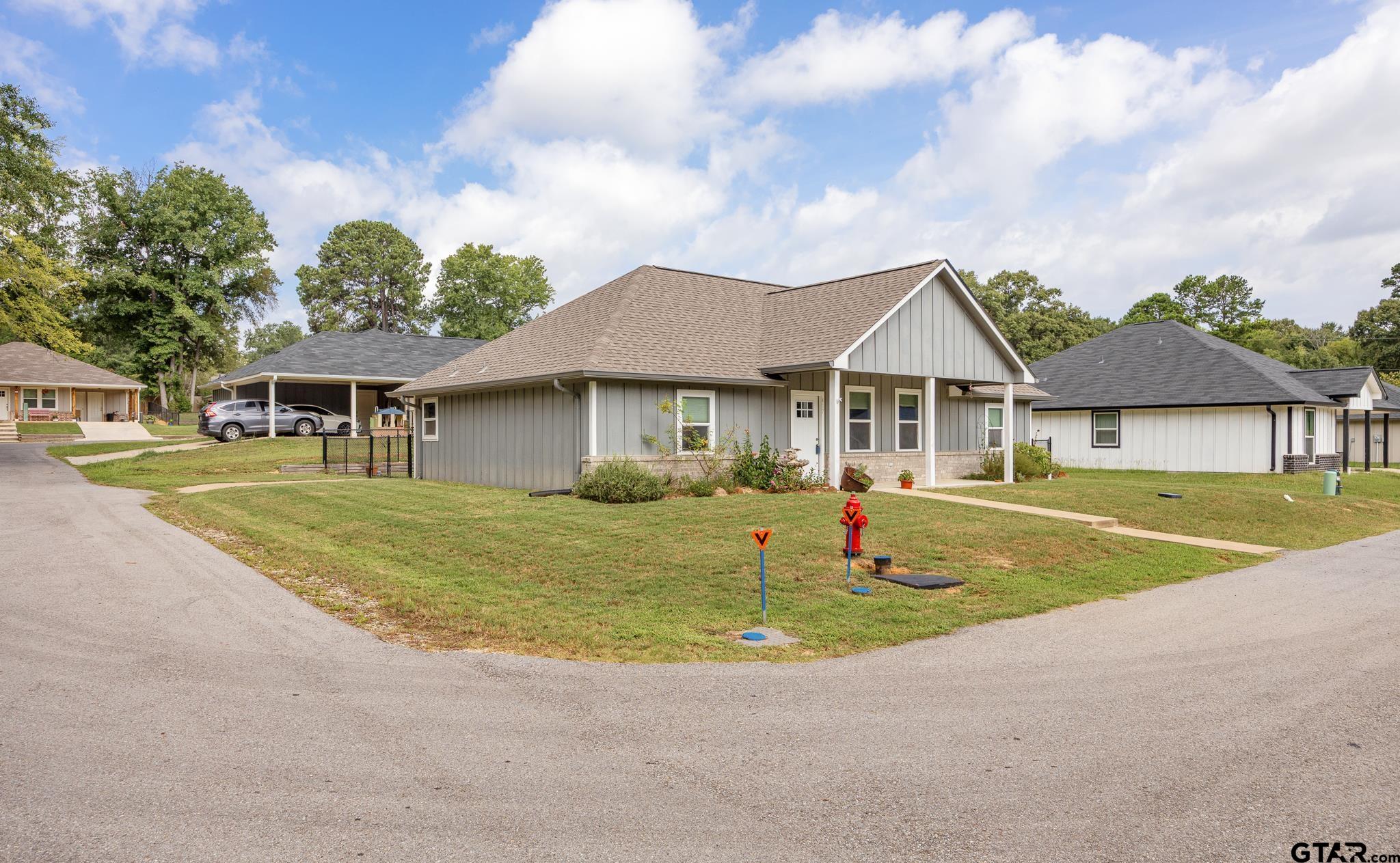 427 Garrett Circle