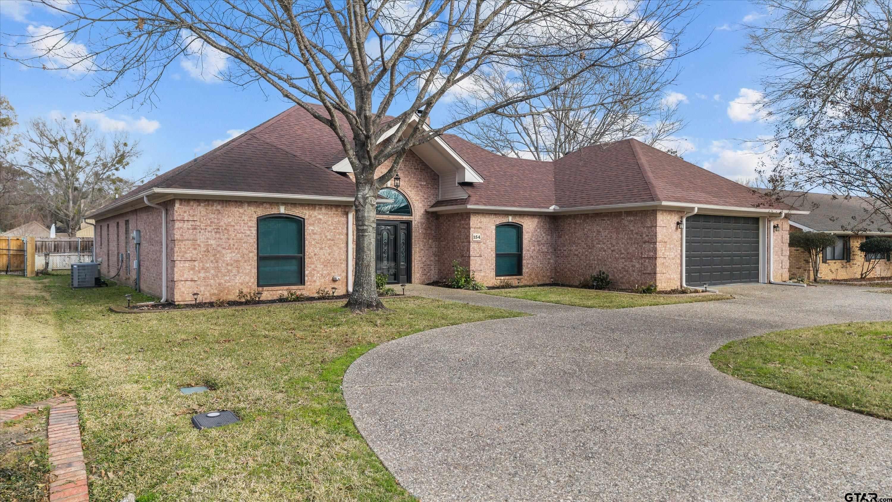 154 Fairway Dr.