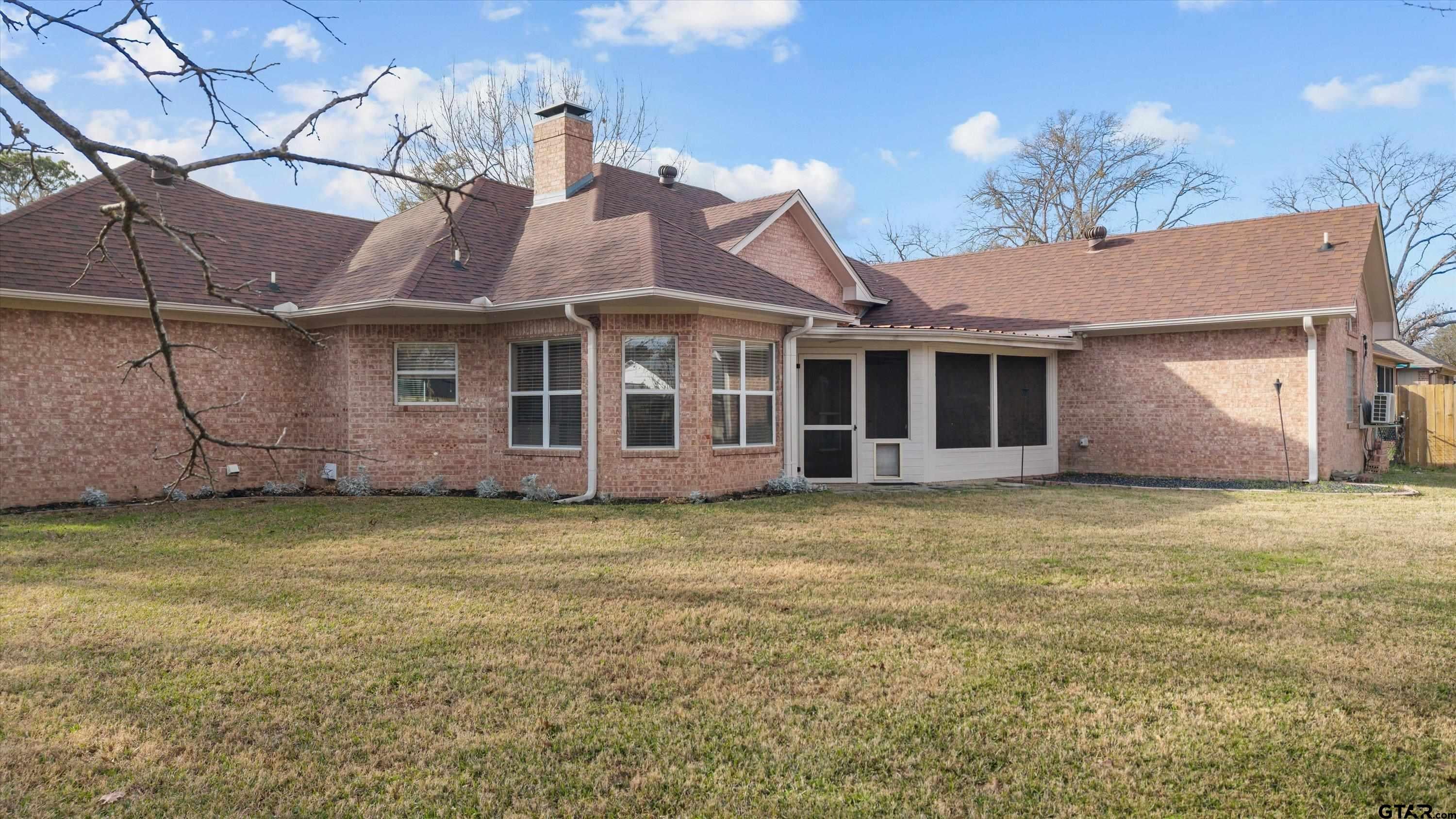 154 Fairway Dr.