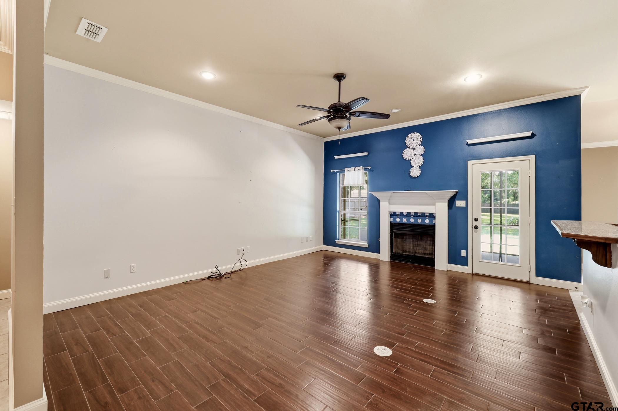 21363 Altuda Ln