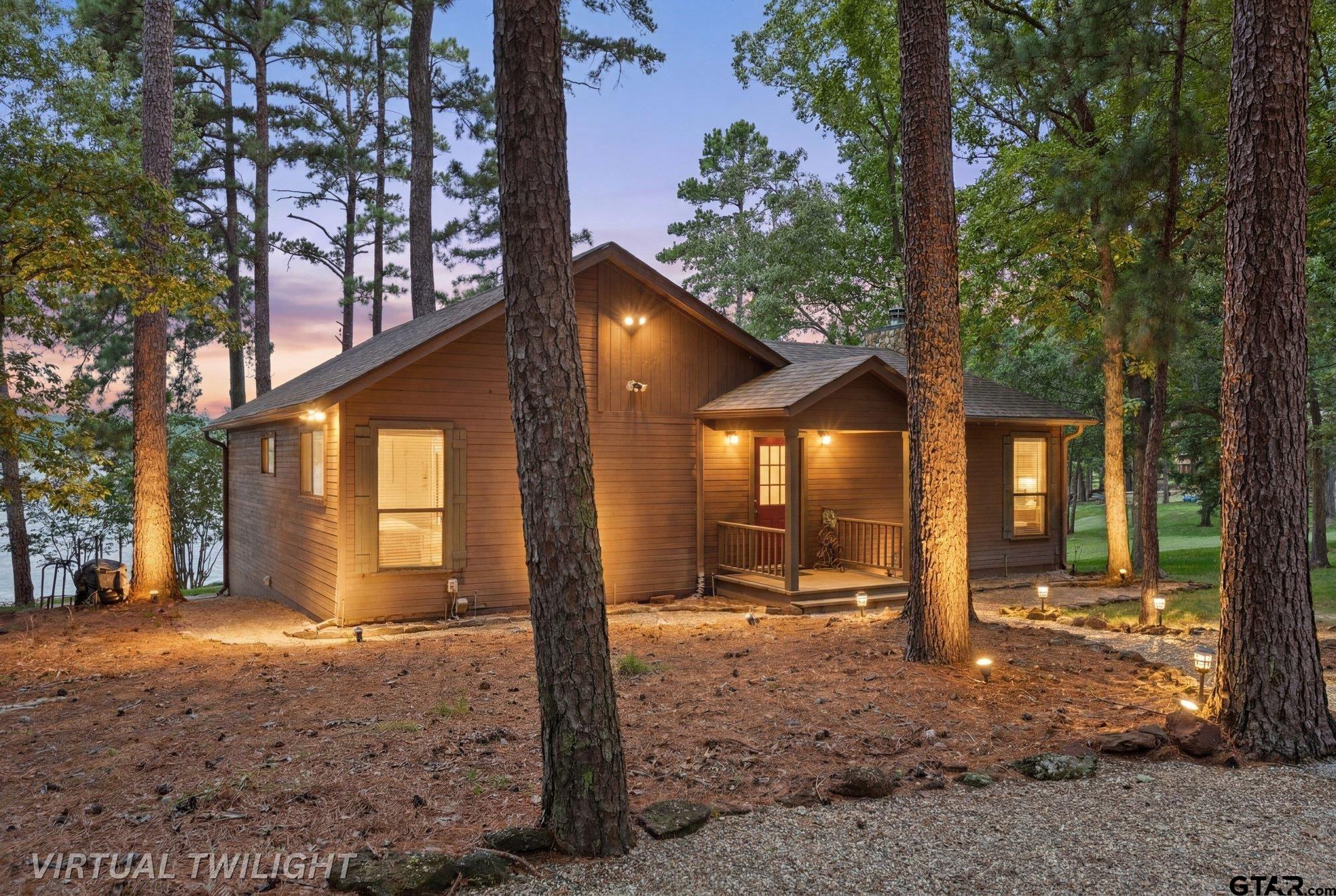 400 Windy Point Dr