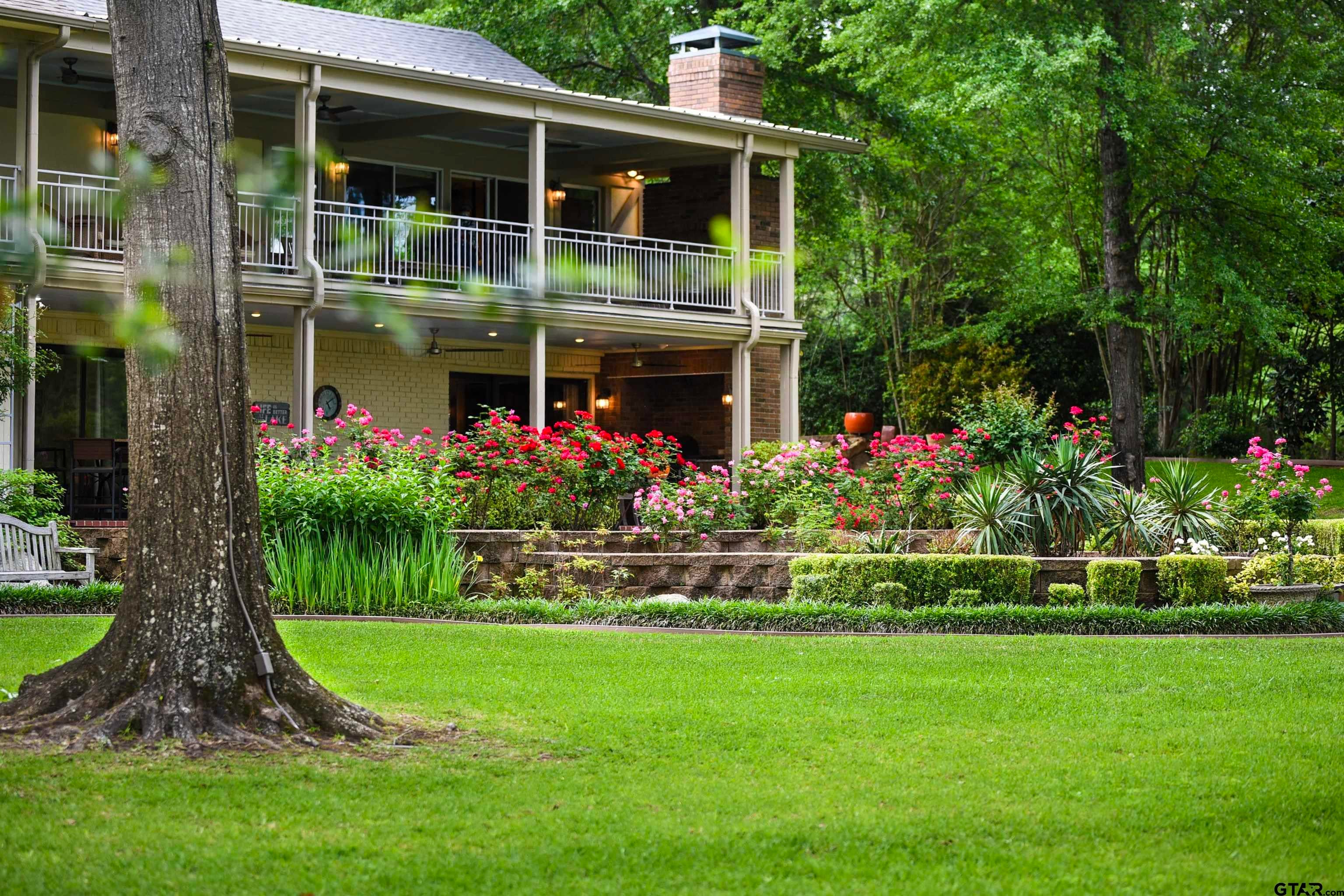 1513 Lake Park Circle