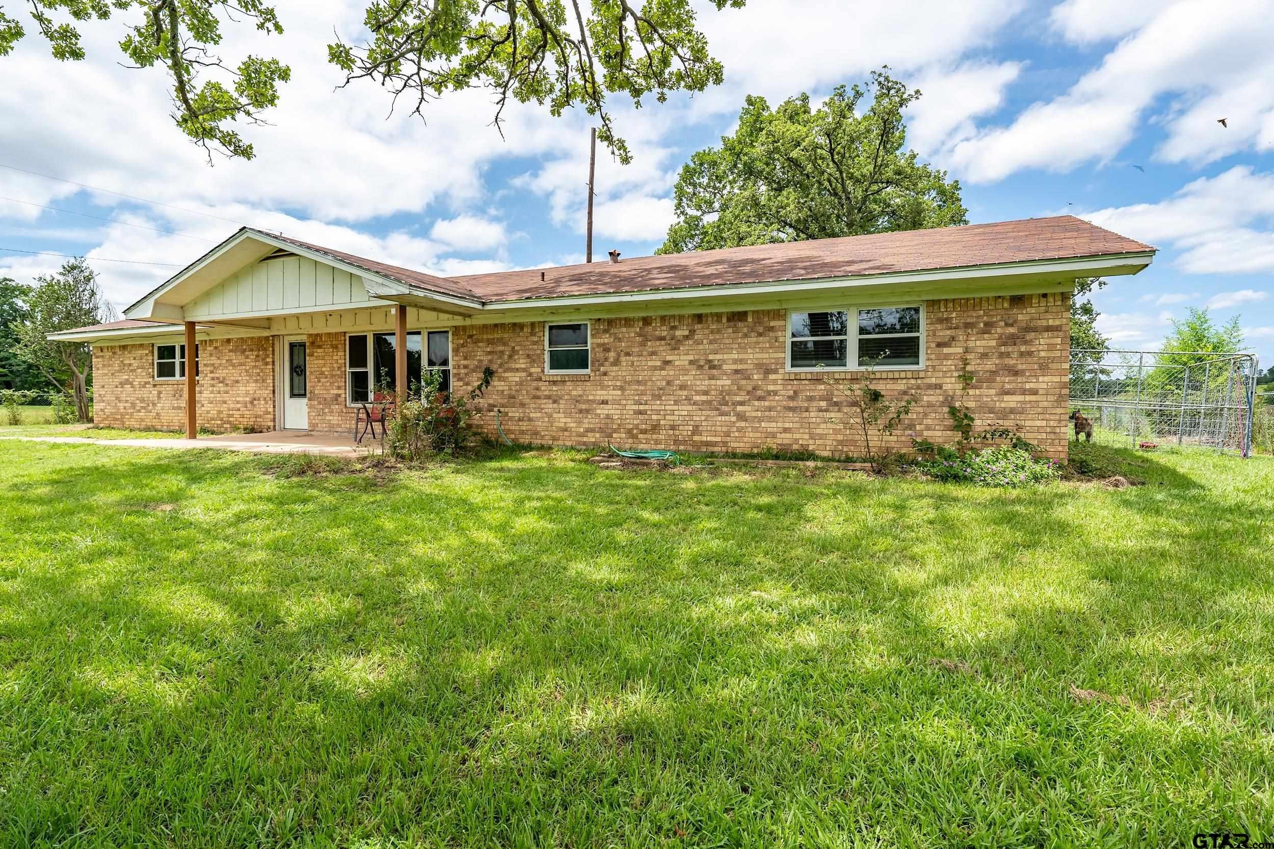 7037 E U.S. Hwy 80