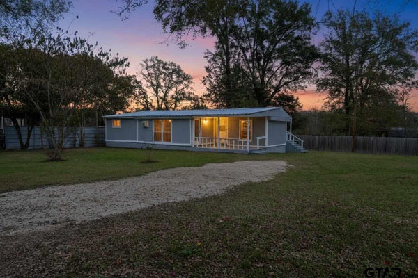 10881 HILLSIDE DR, FRANKSTON, TX 75763 - Image 40a384a09be6ba0c23bd1ff8b9a9eb49/2011190675