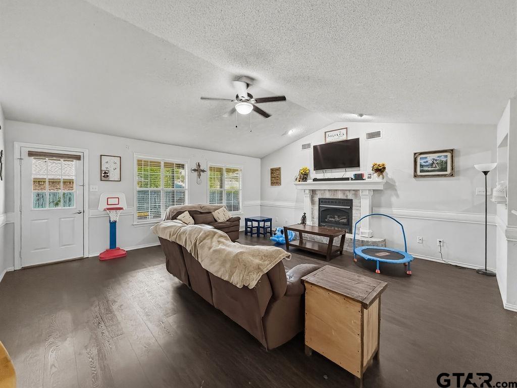 1857 Woodbridge Drive
