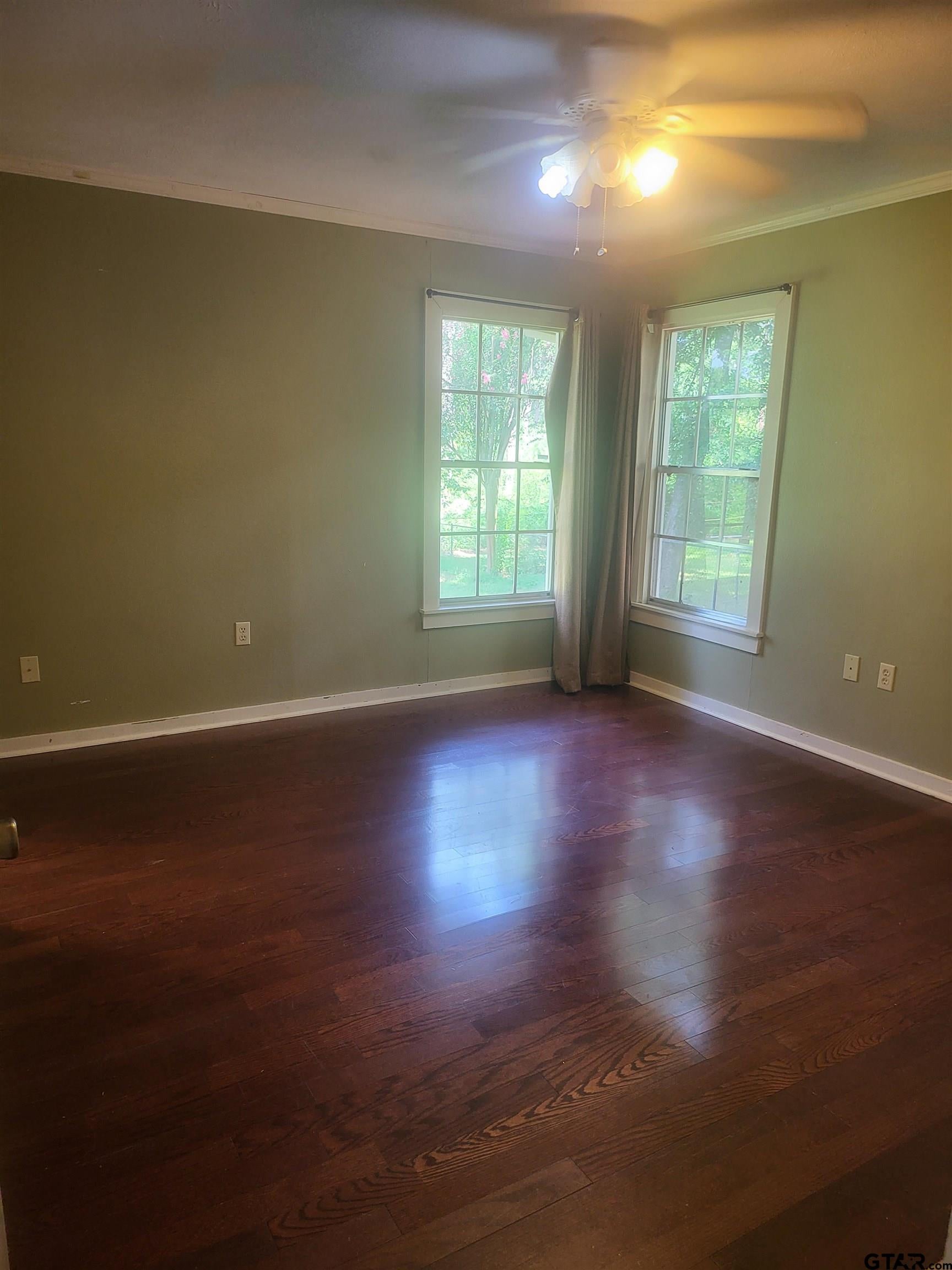 115 Pecan Circle