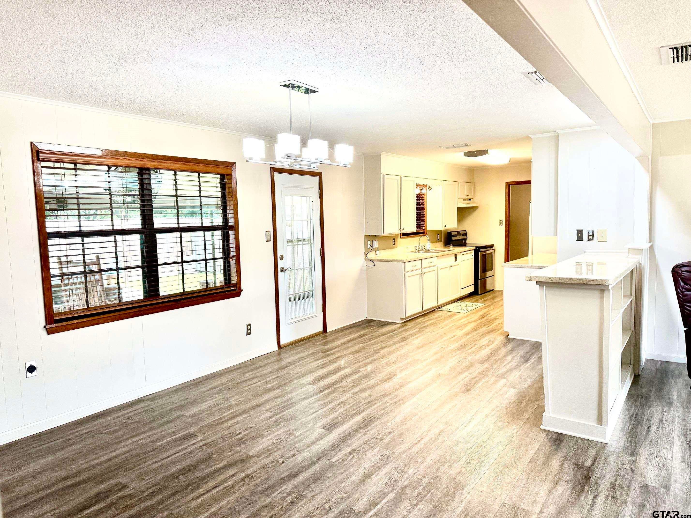 110 Glenview