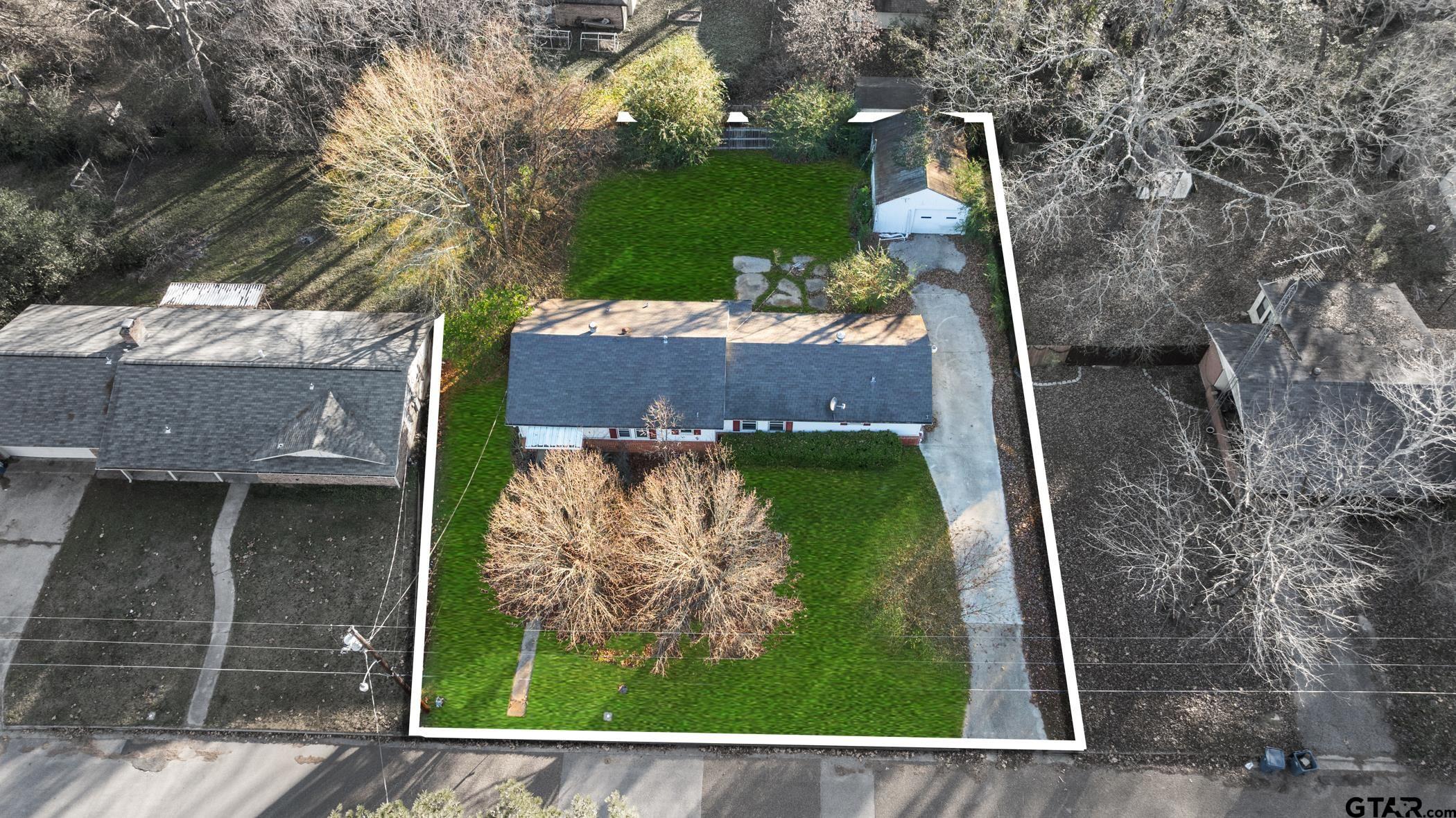 280 Dickard St