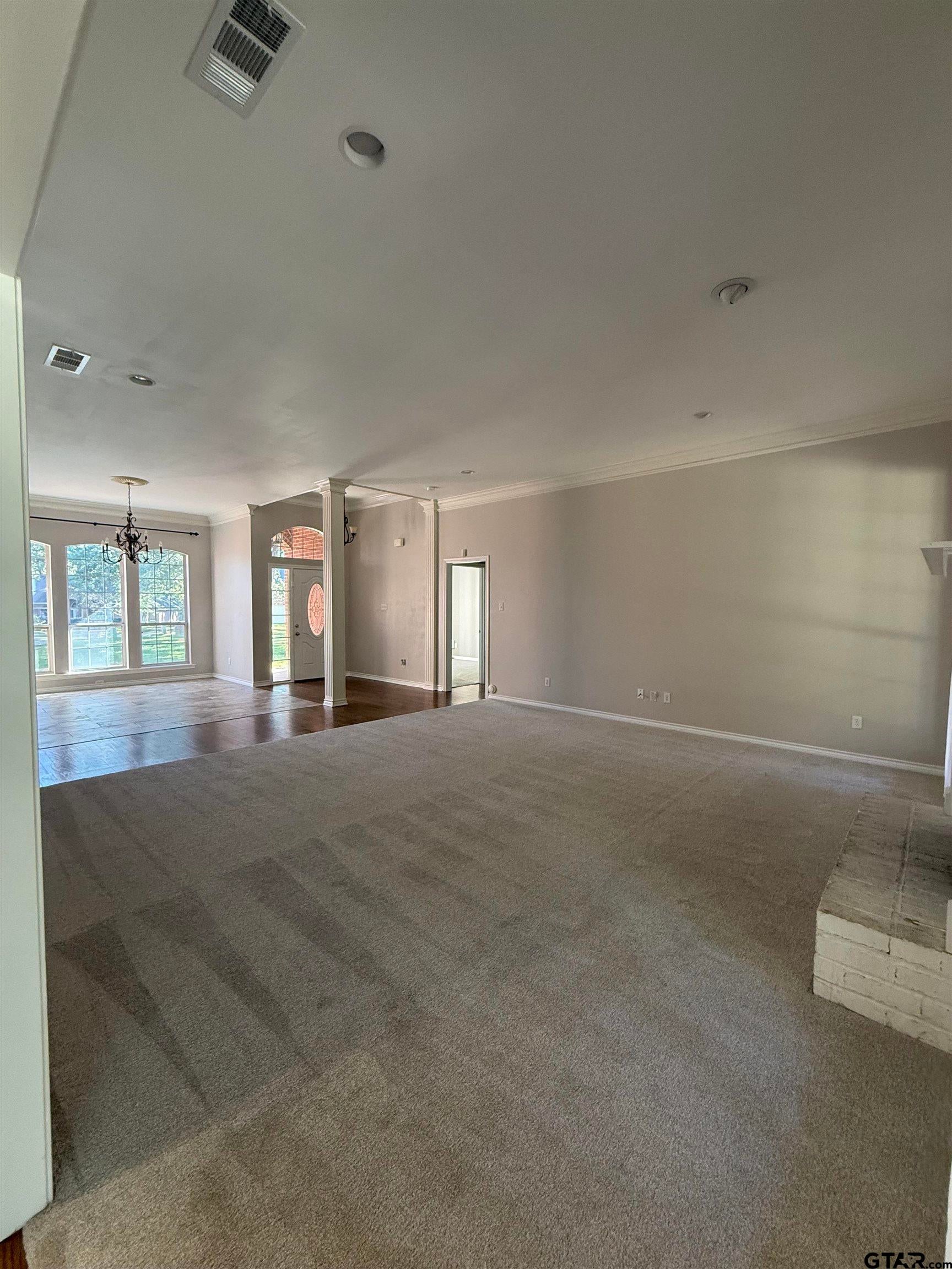 3204 Pebblebrook Cir