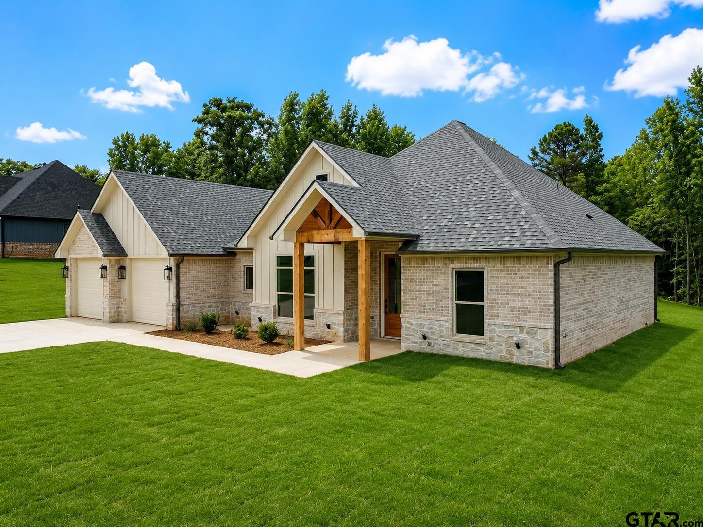 19421 Cedarpark Pl