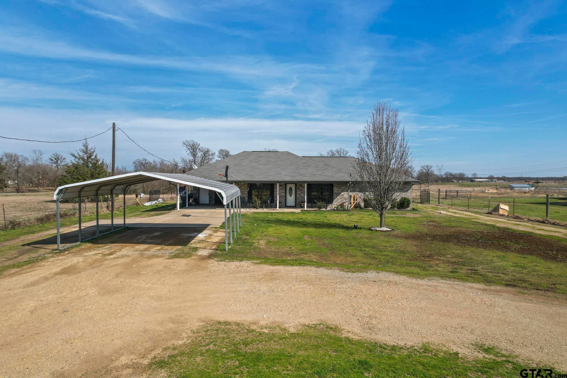 1960 NW County Road 1030