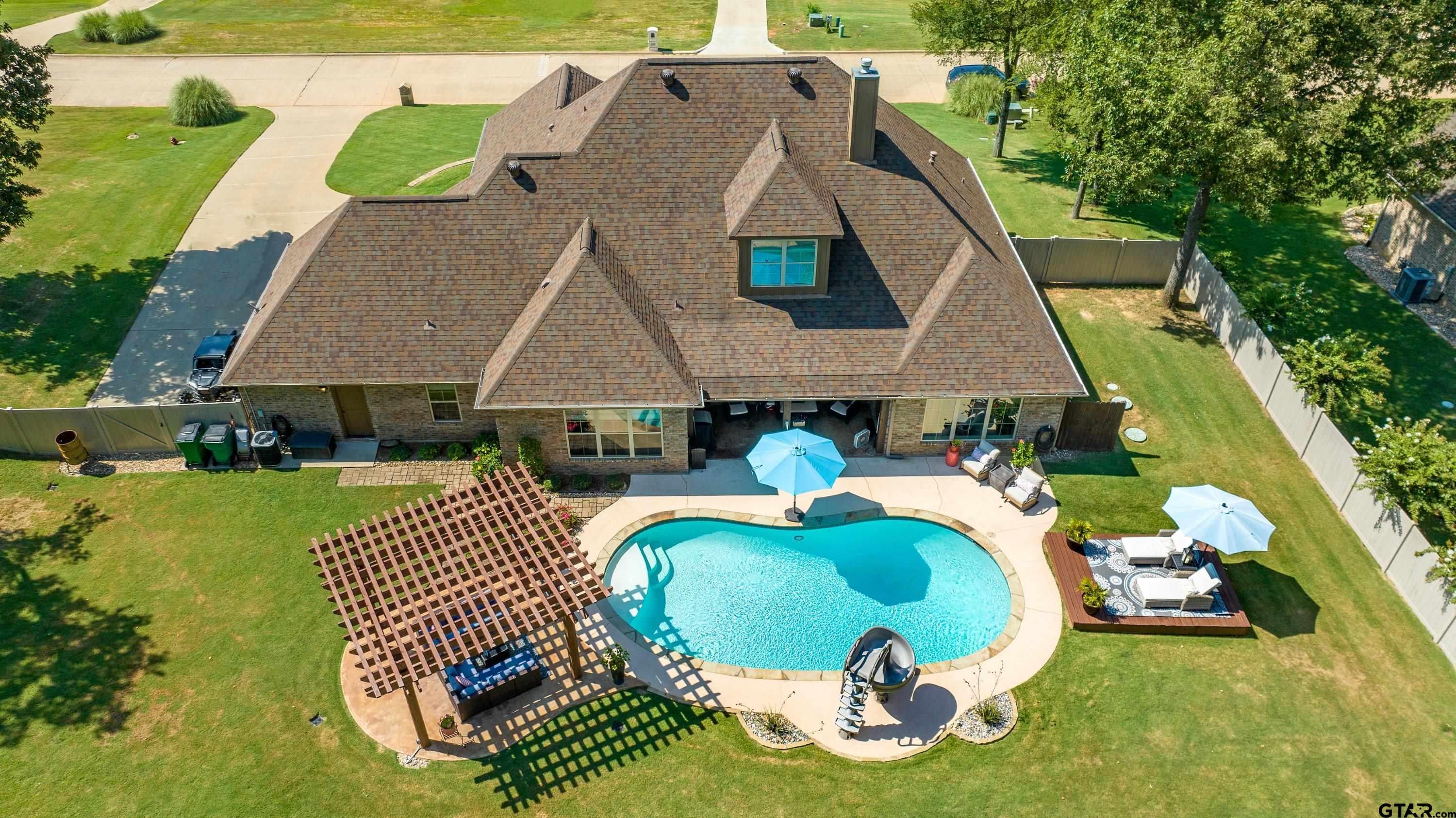 190 Lacebark Lane