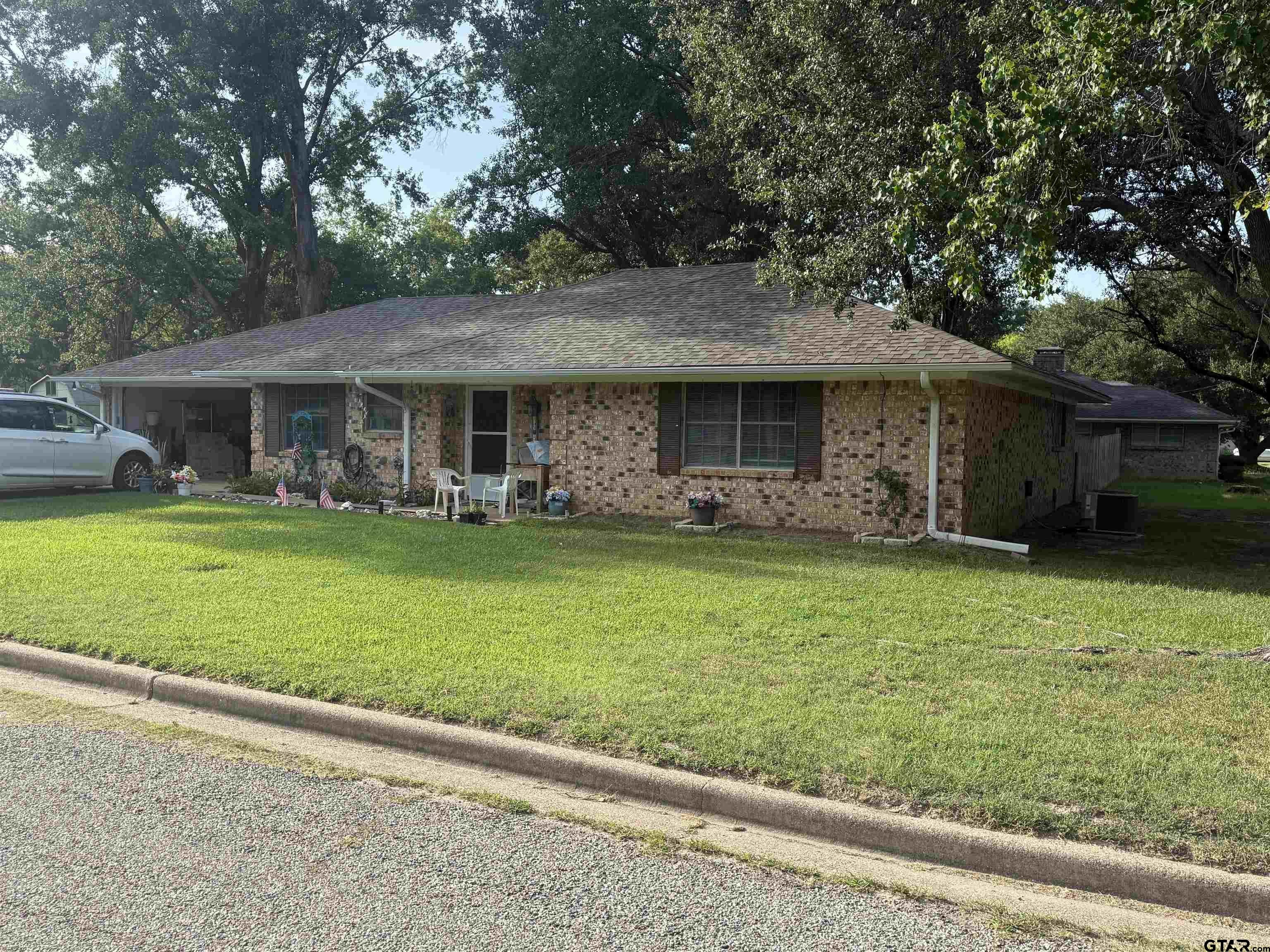 1205 Langford Lane