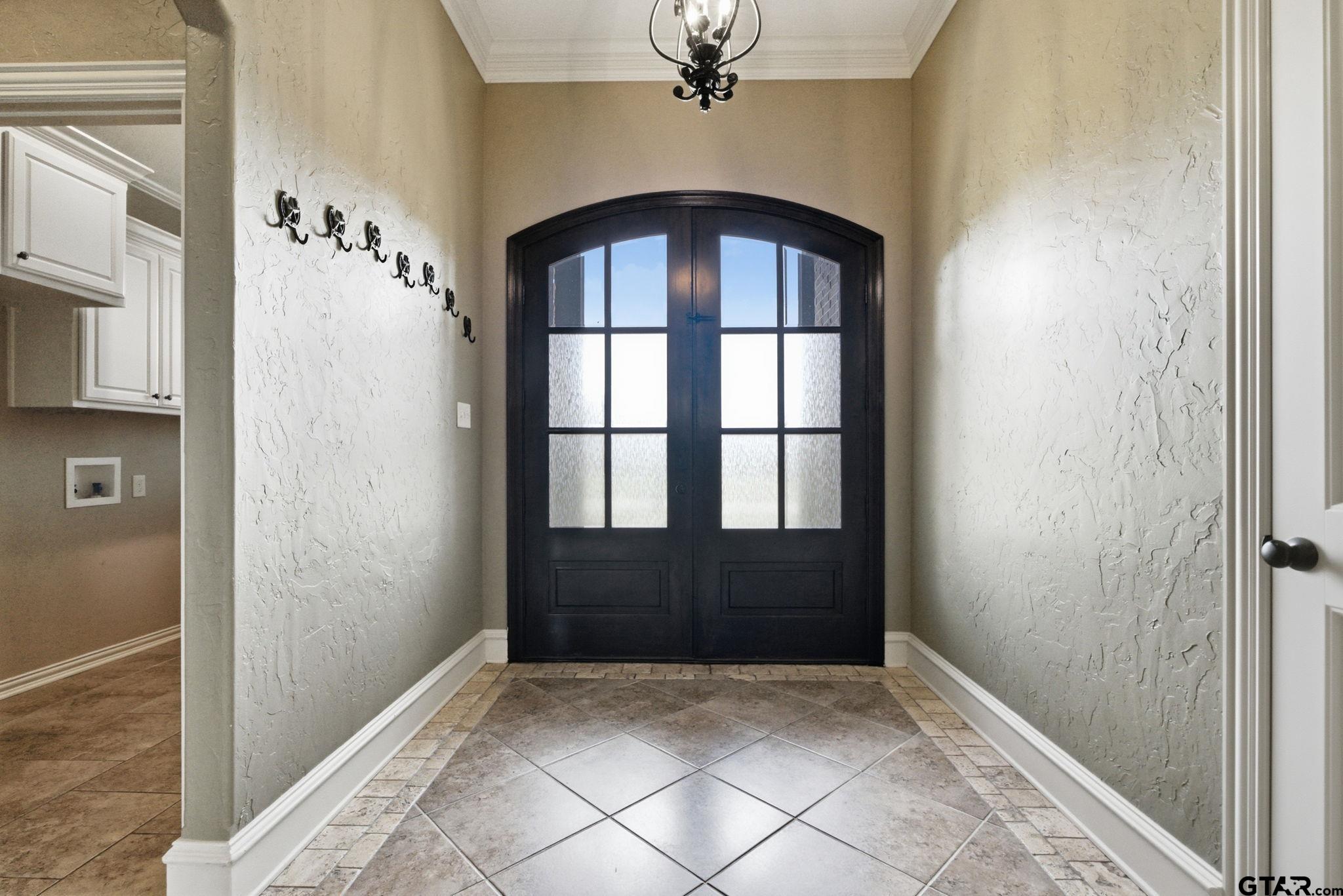 295 Kwando Ln