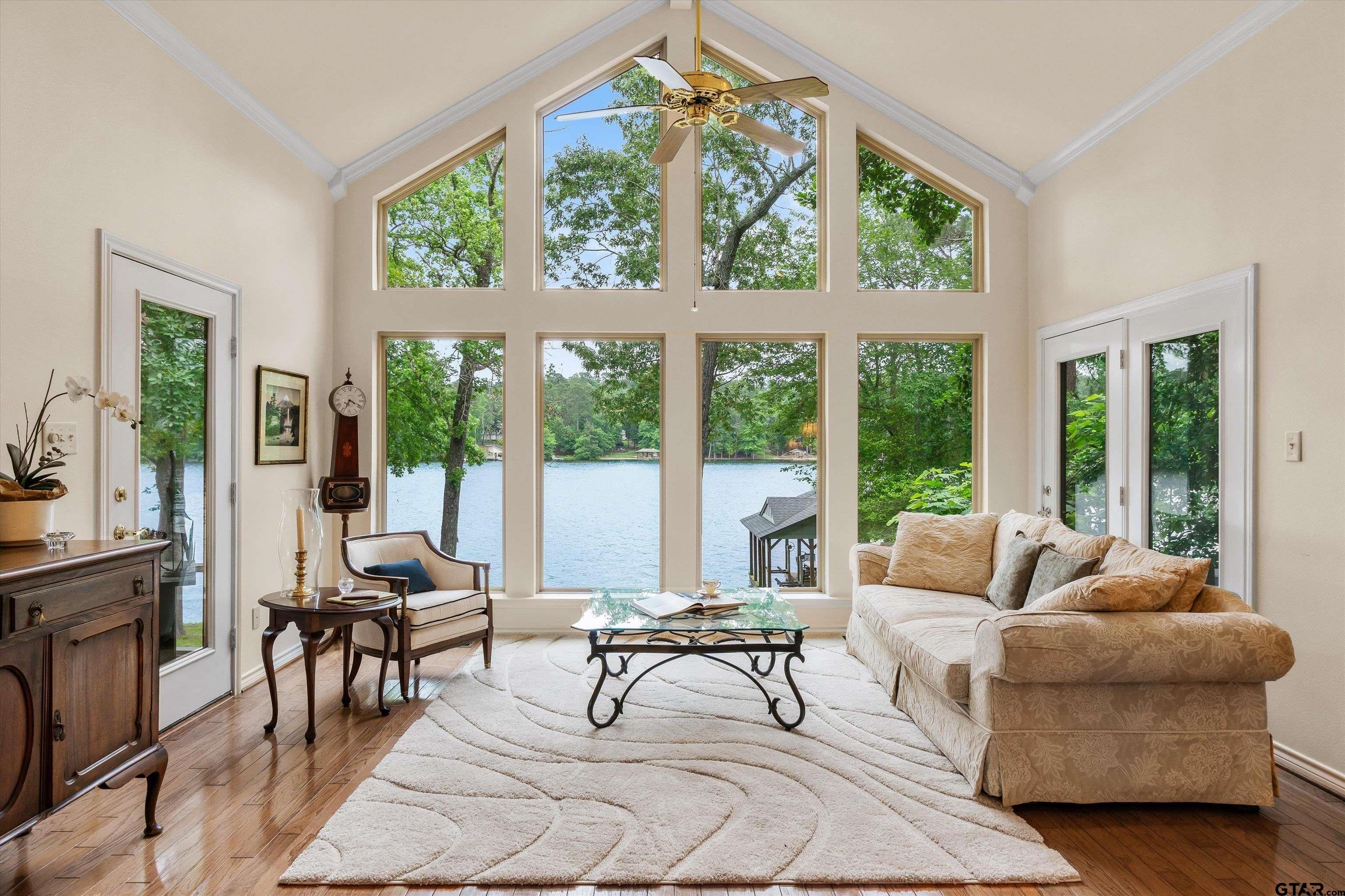 116 Pinewood Cove