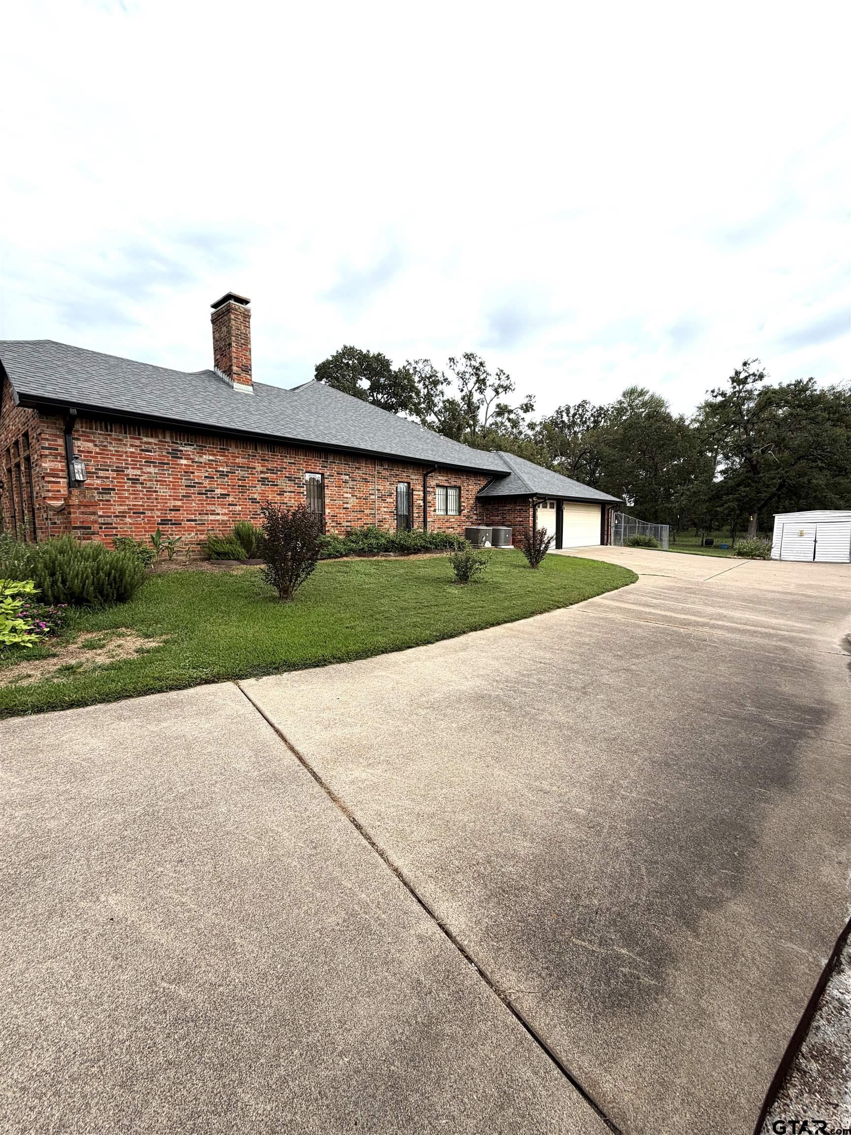11985 County Road 1168