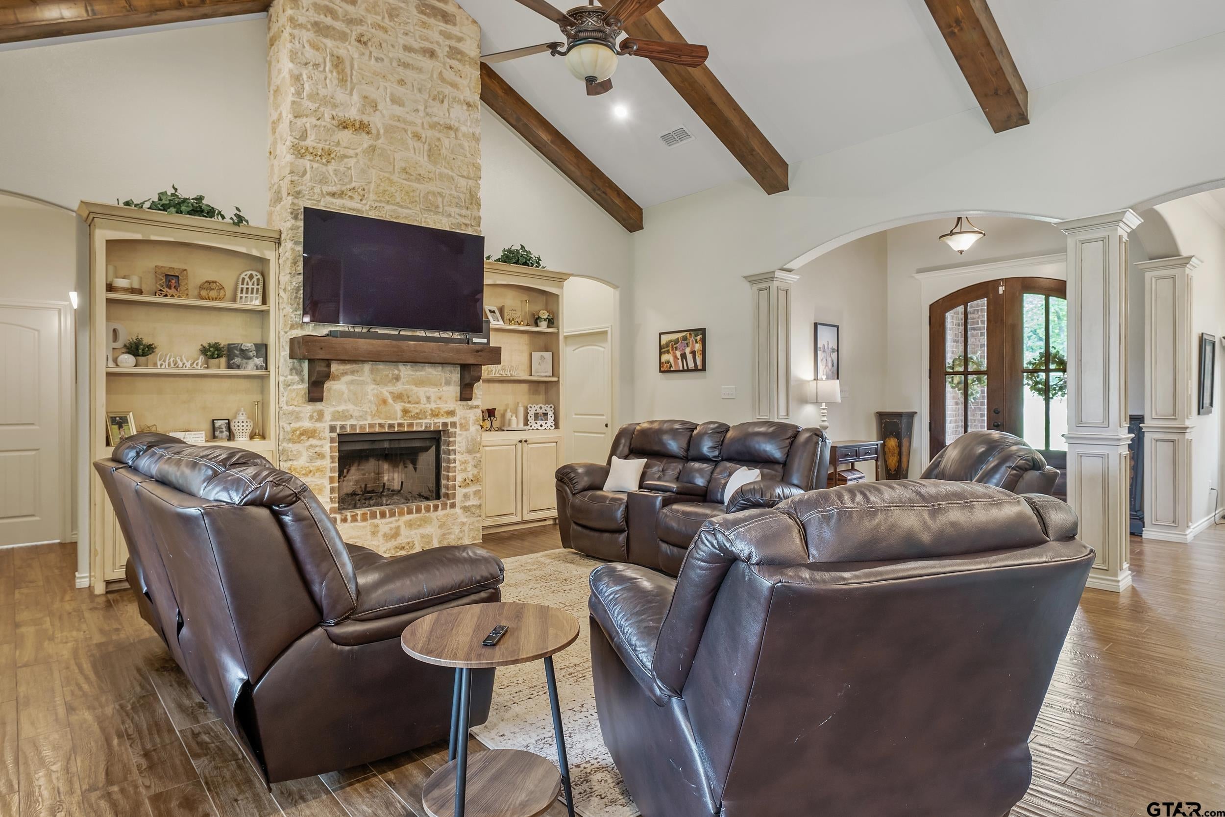 15874 Crazy Horse Dr