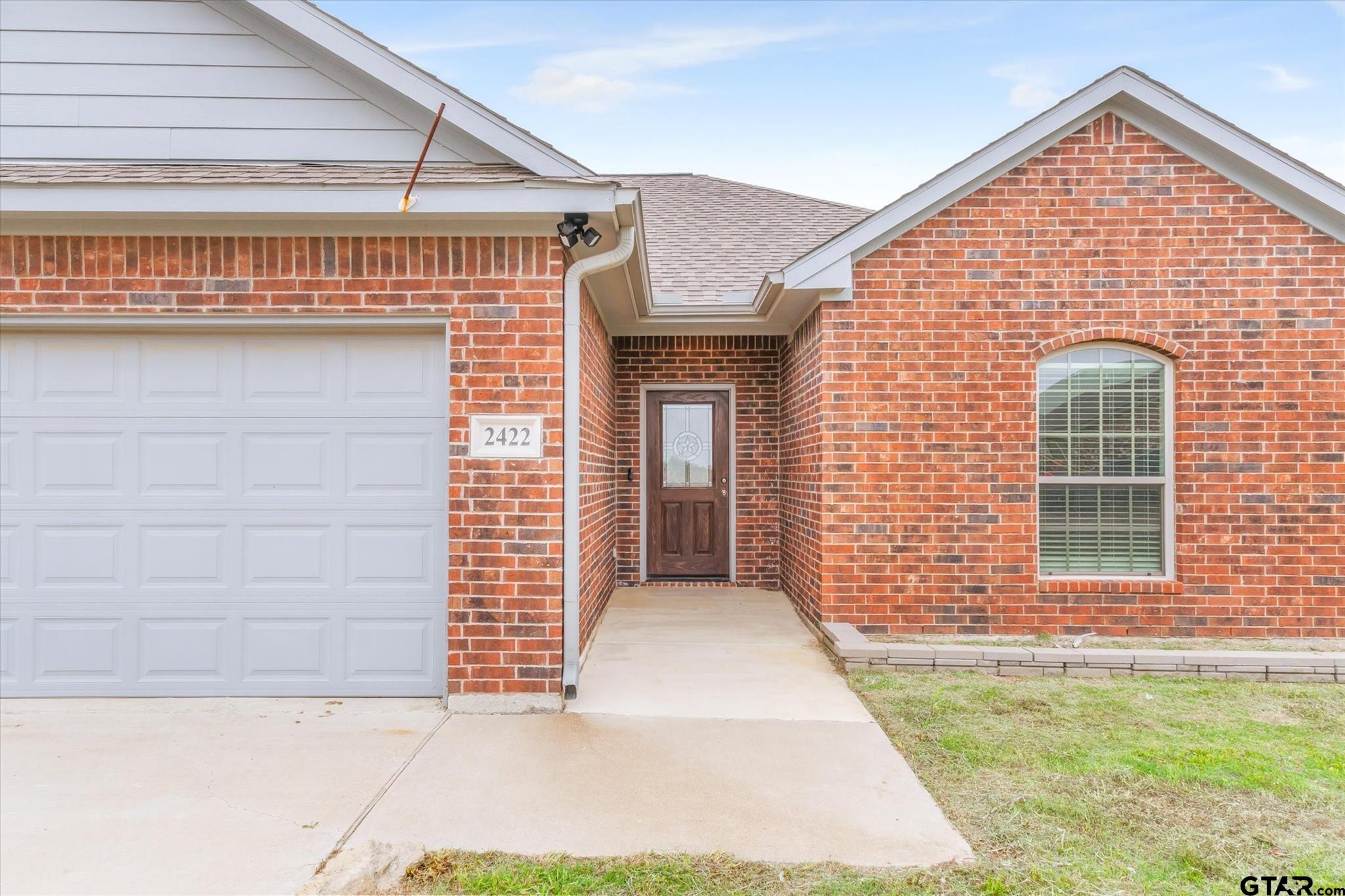 2422 Abigail Lane - Photo 4