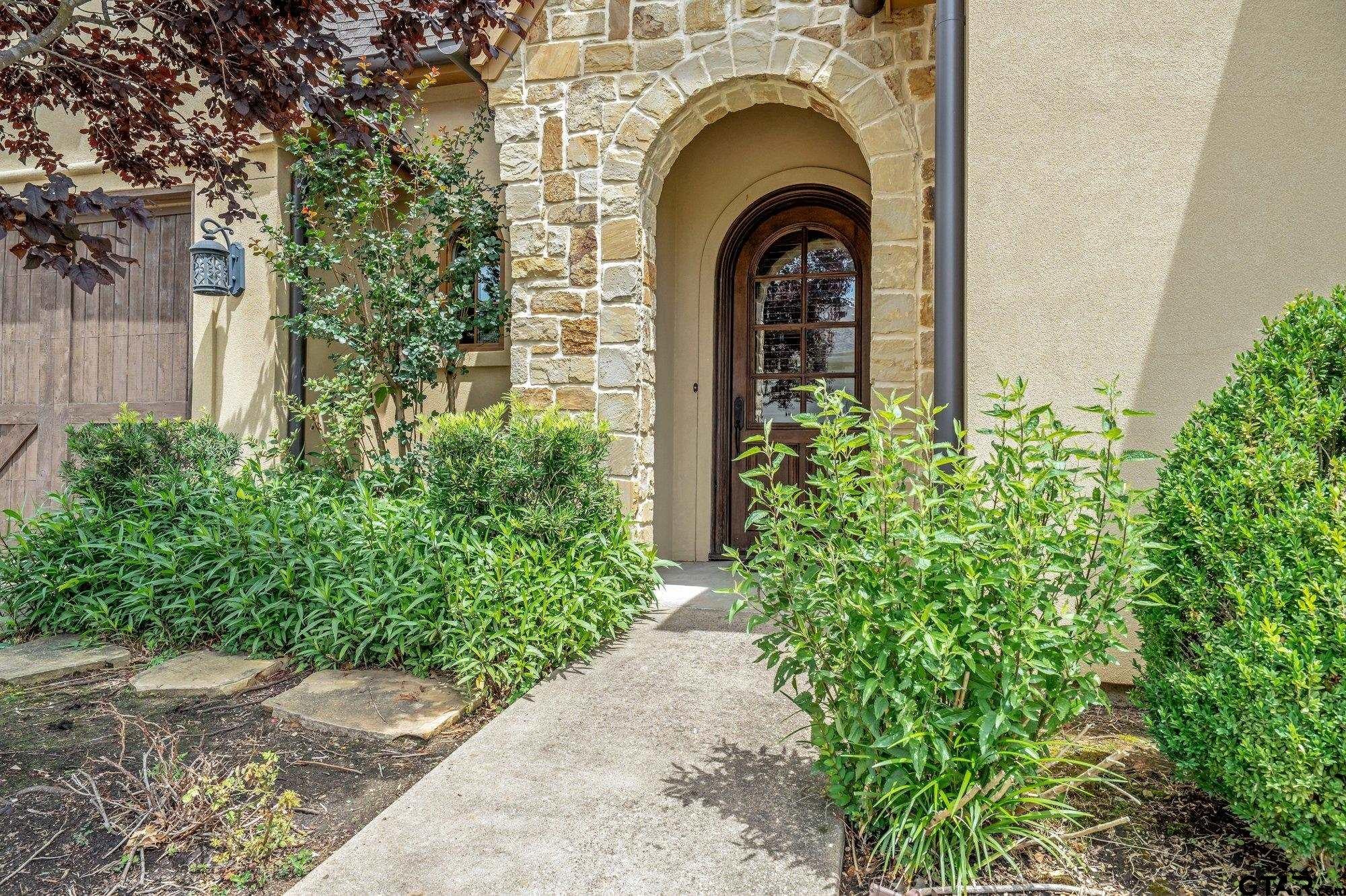 5314 Del Norte DR