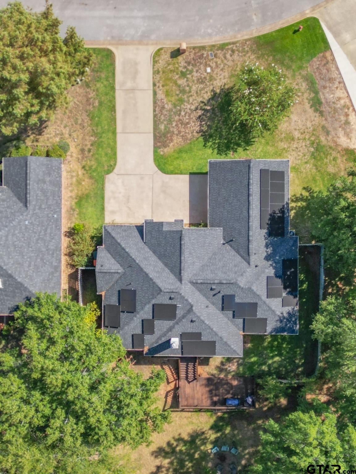 3979 Chapel Woods