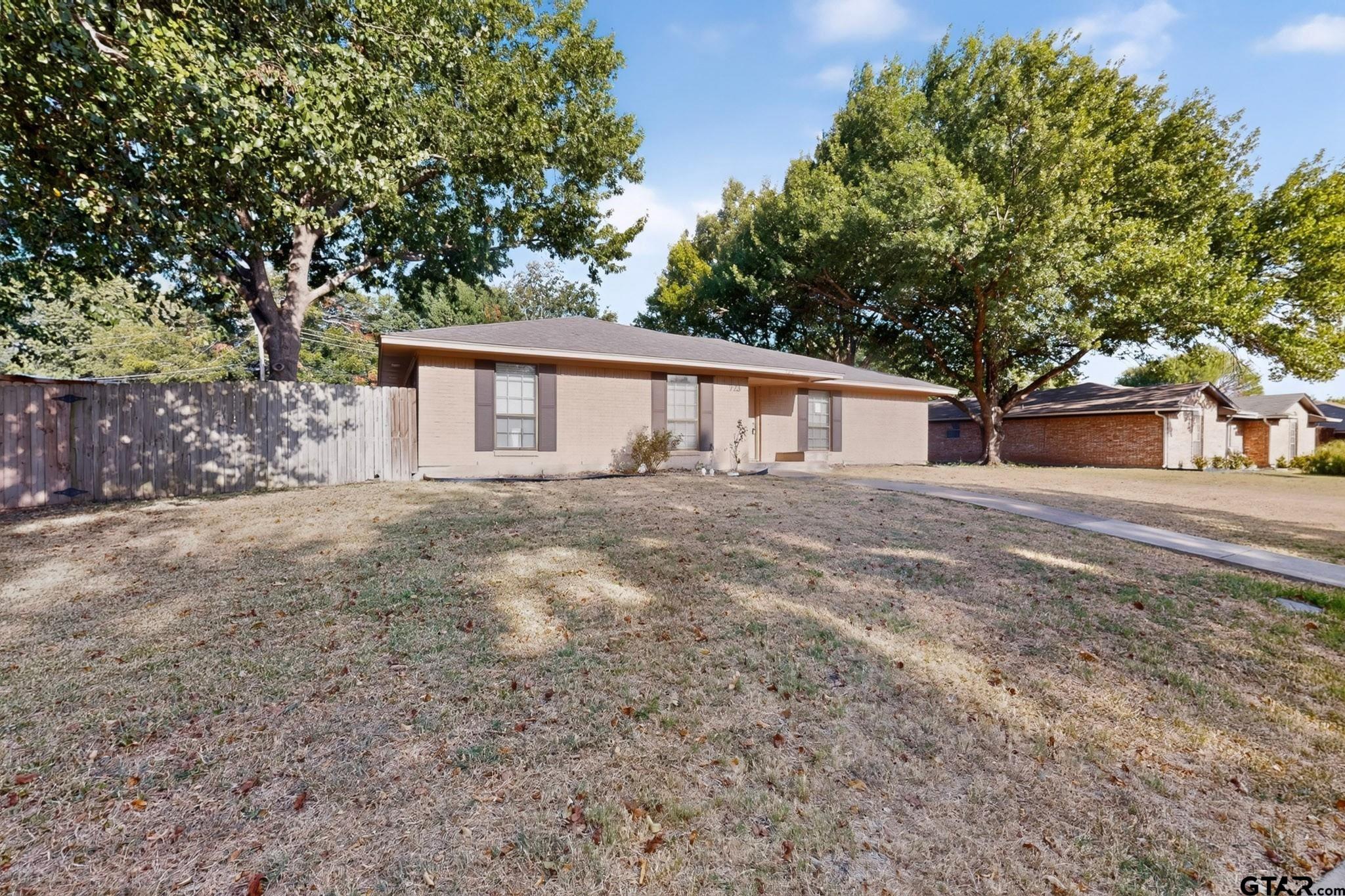723 Terrace Dr.