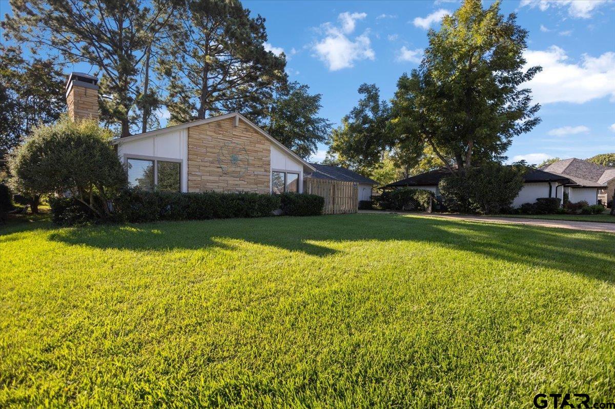 289 N Bay Dr