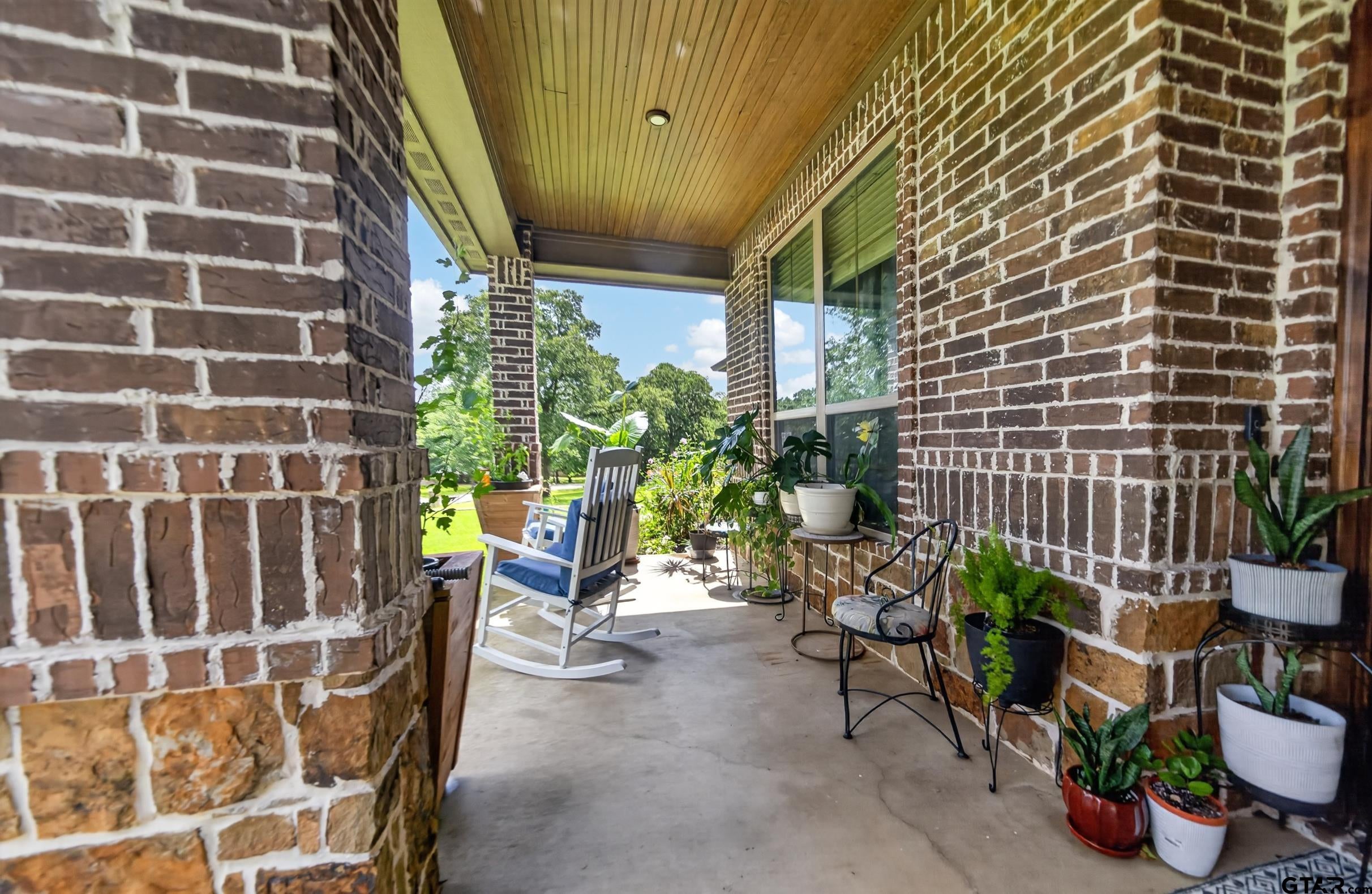 555 County Road 2307