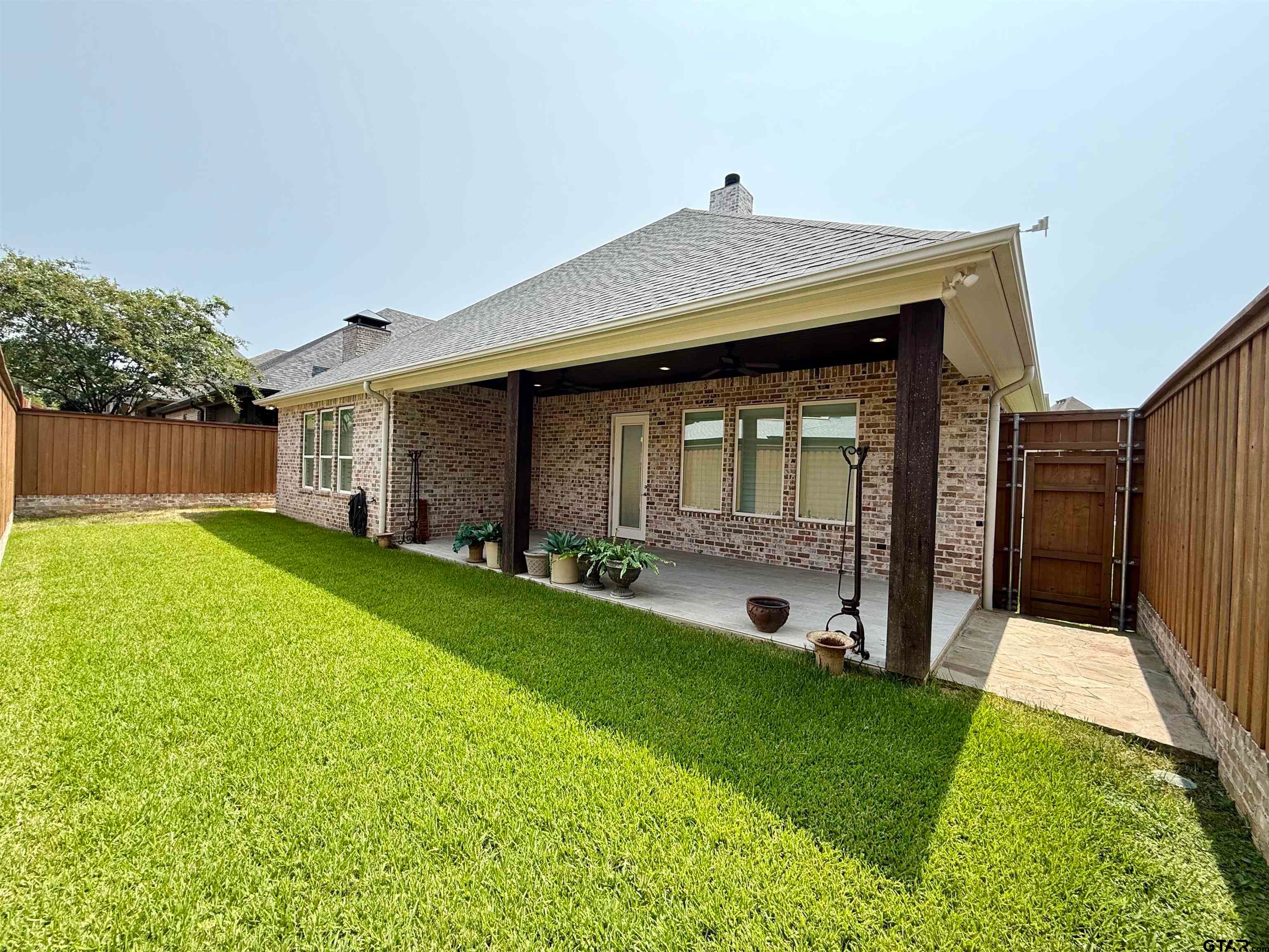 7638 PRINCEDALE