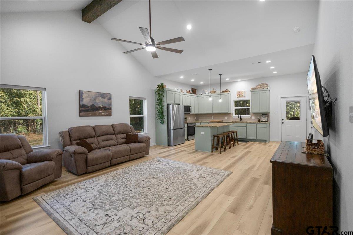 6781 Farm to Market 2064 N