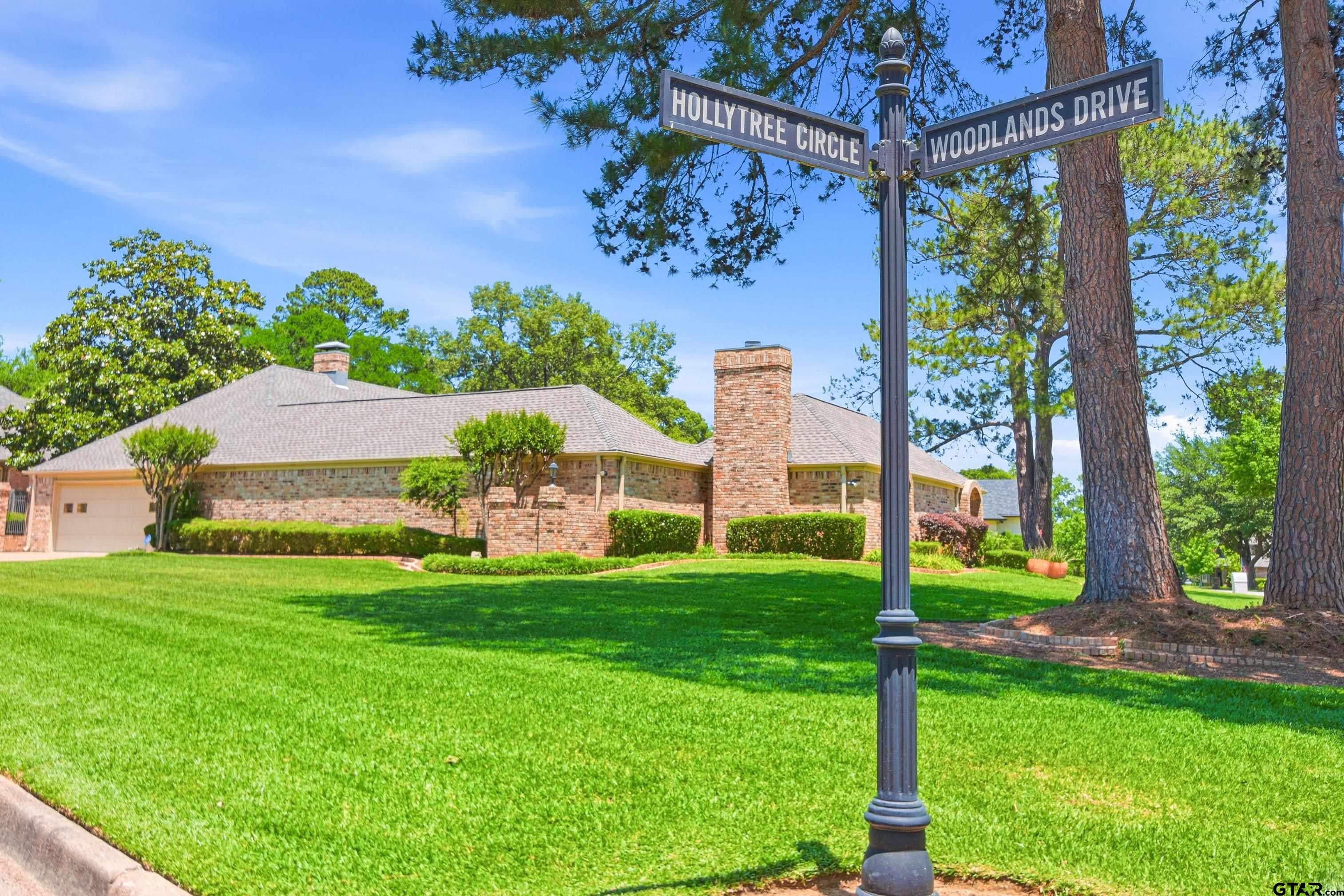 7000 Hollytree Cir