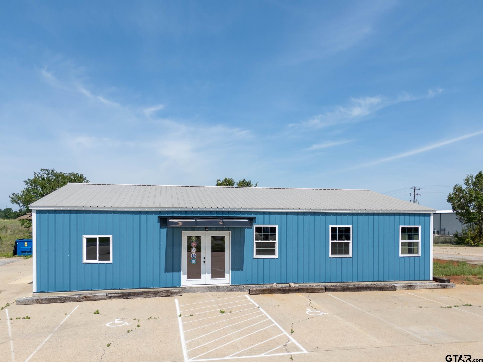 2370 S FM 2869